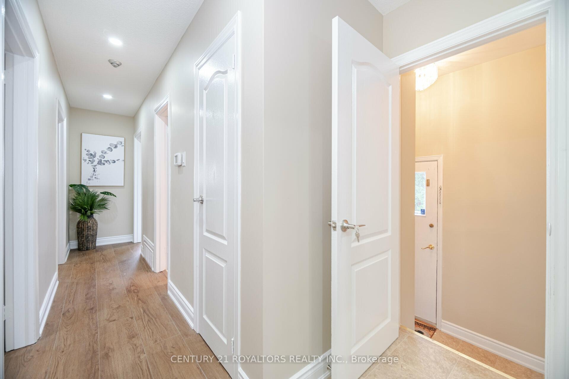 Photo 25 of 21 Jersey Avenue, Brampton, Bram East — HOMEH