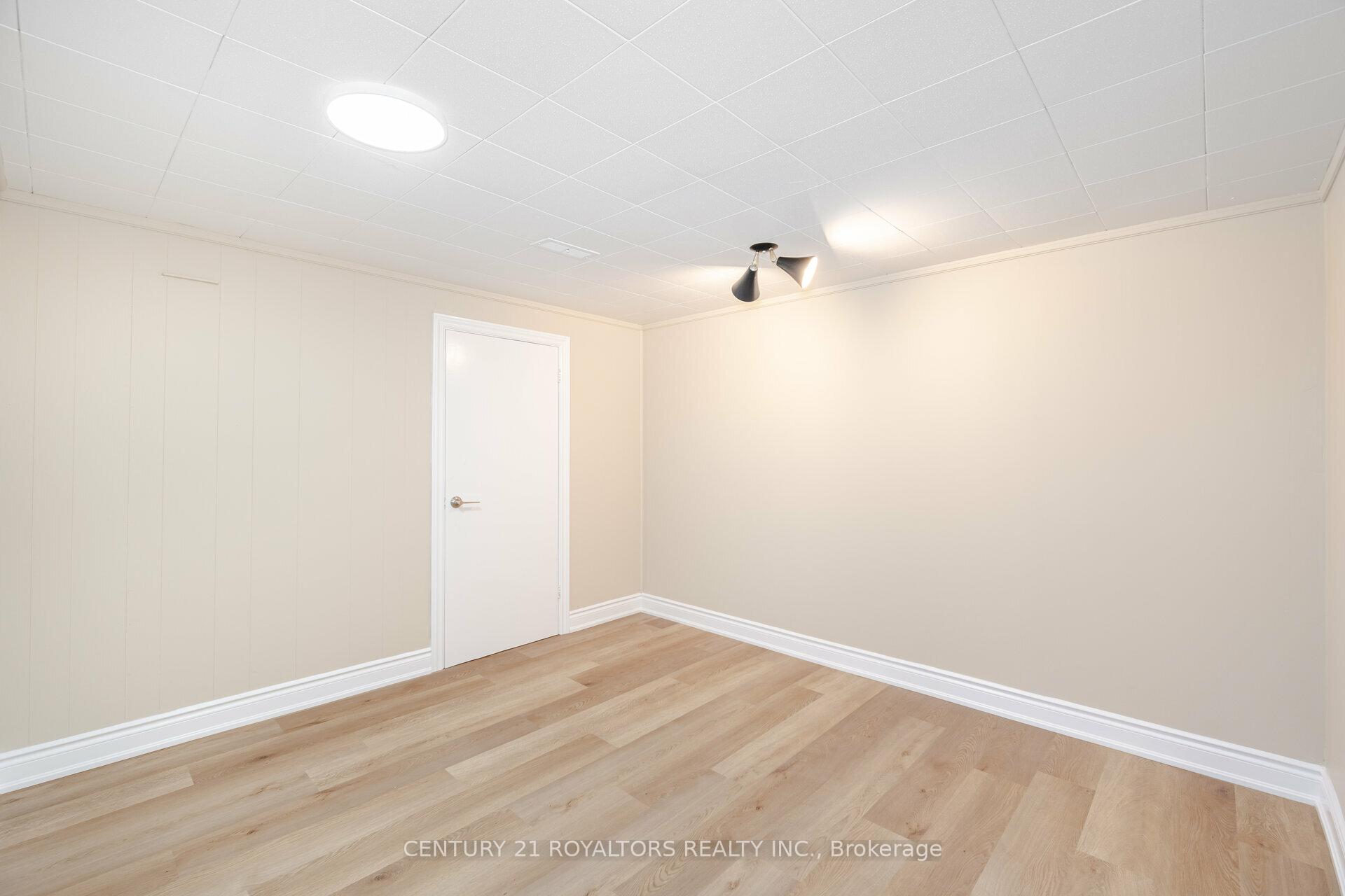 Photo 36 of 21 Jersey Avenue, Brampton, Bram East — HOMEH
