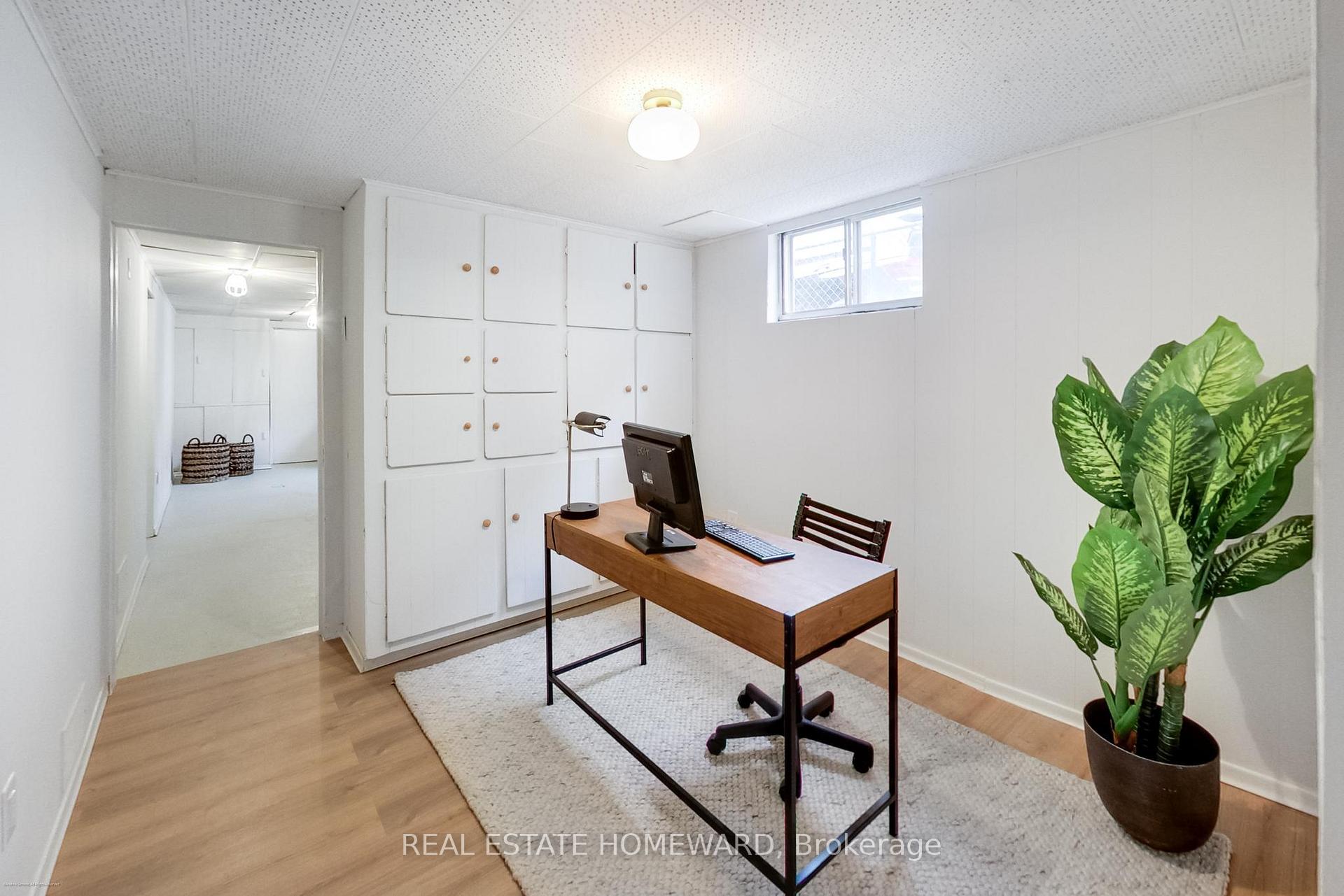 Photo 25 of 1 Bassett Avenue, Scarborough, Clairlea-Birchmount — HOMEH