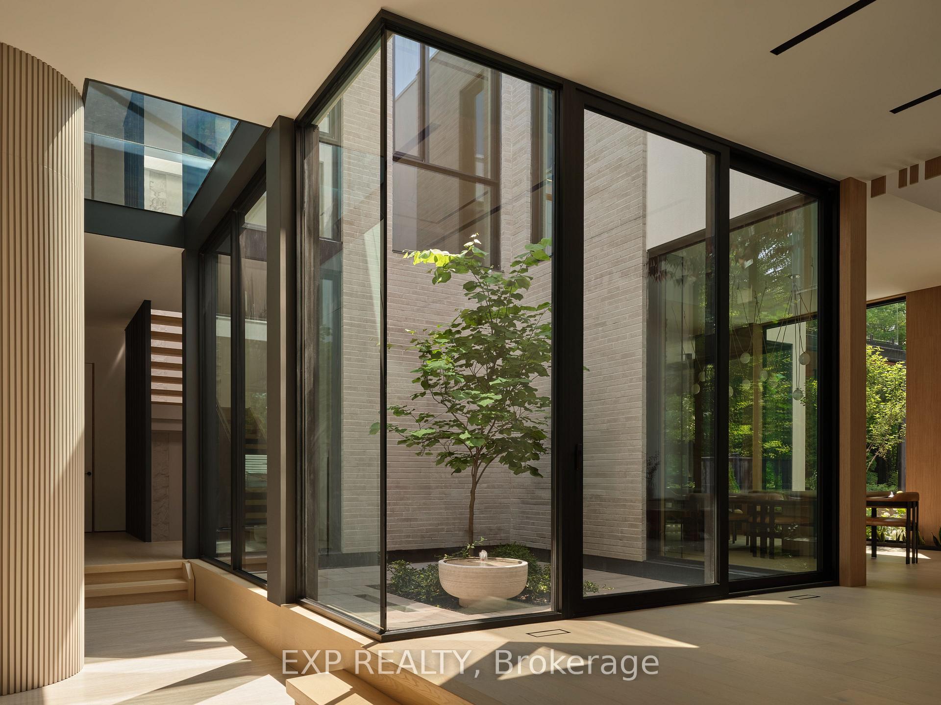Photo 15 of 105 Park Crescent, Richmond Hill, Oak Ridges Lake Wilcox — HOMEH