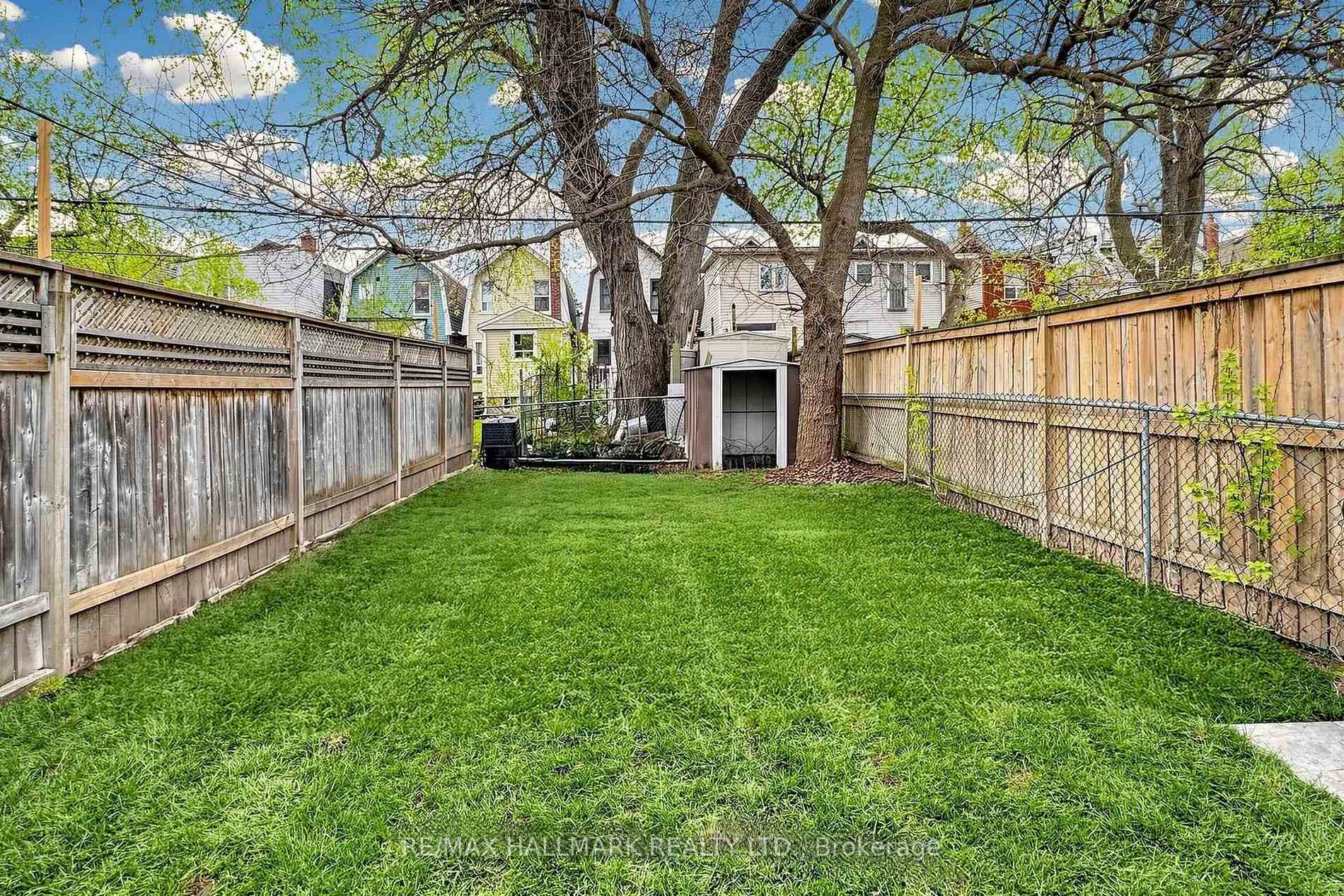 Photo 41 of 227 Donlands Avenue, Toronto, Danforth Village-East York — HOMEH