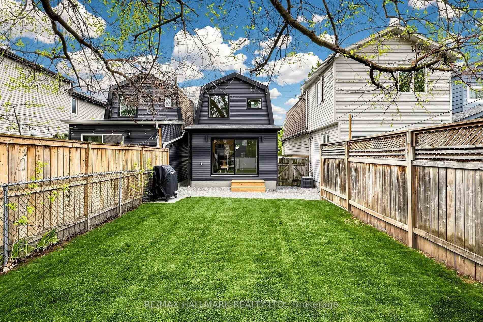 Photo 44 of 227 Donlands Avenue, Toronto, Danforth Village-East York — HOMEH