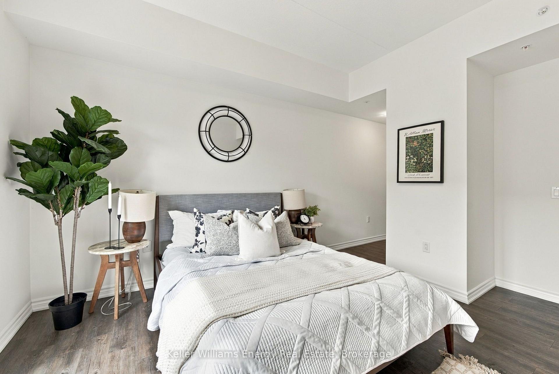 Photo 10 of Unit 113, 290 Liberty Street N, Clarington, Bowmanville — HOMEH