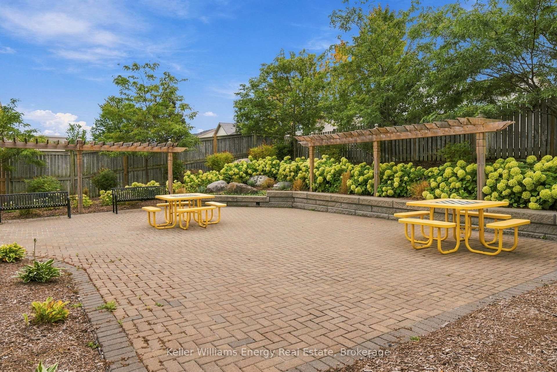 Photo 18 of Unit 113, 290 Liberty Street N, Clarington, Bowmanville — HOMEH