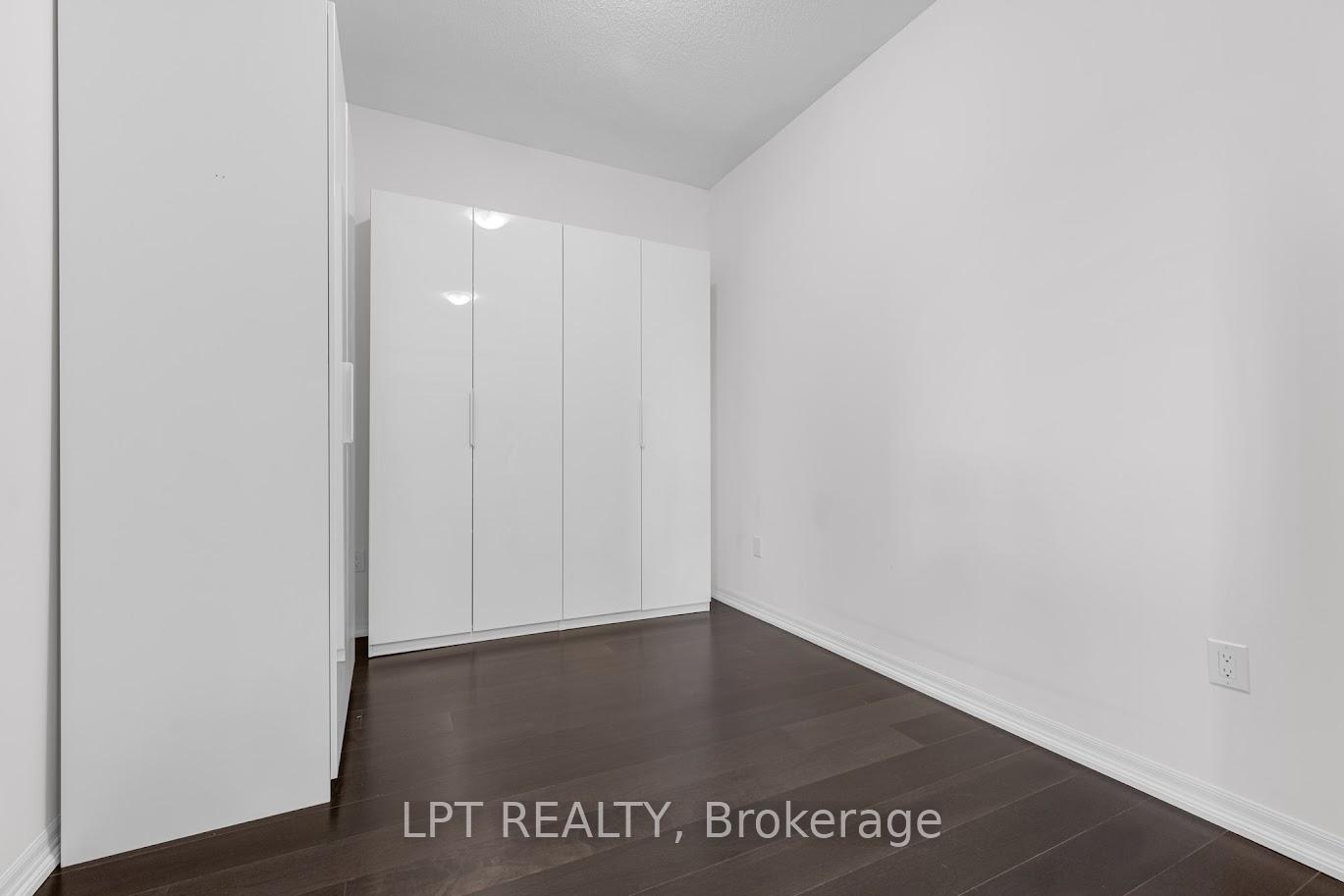 Photo 11 of Unit 901, 560 North Service Road N, Grimsby, Grimsby Beach — HOMEH
