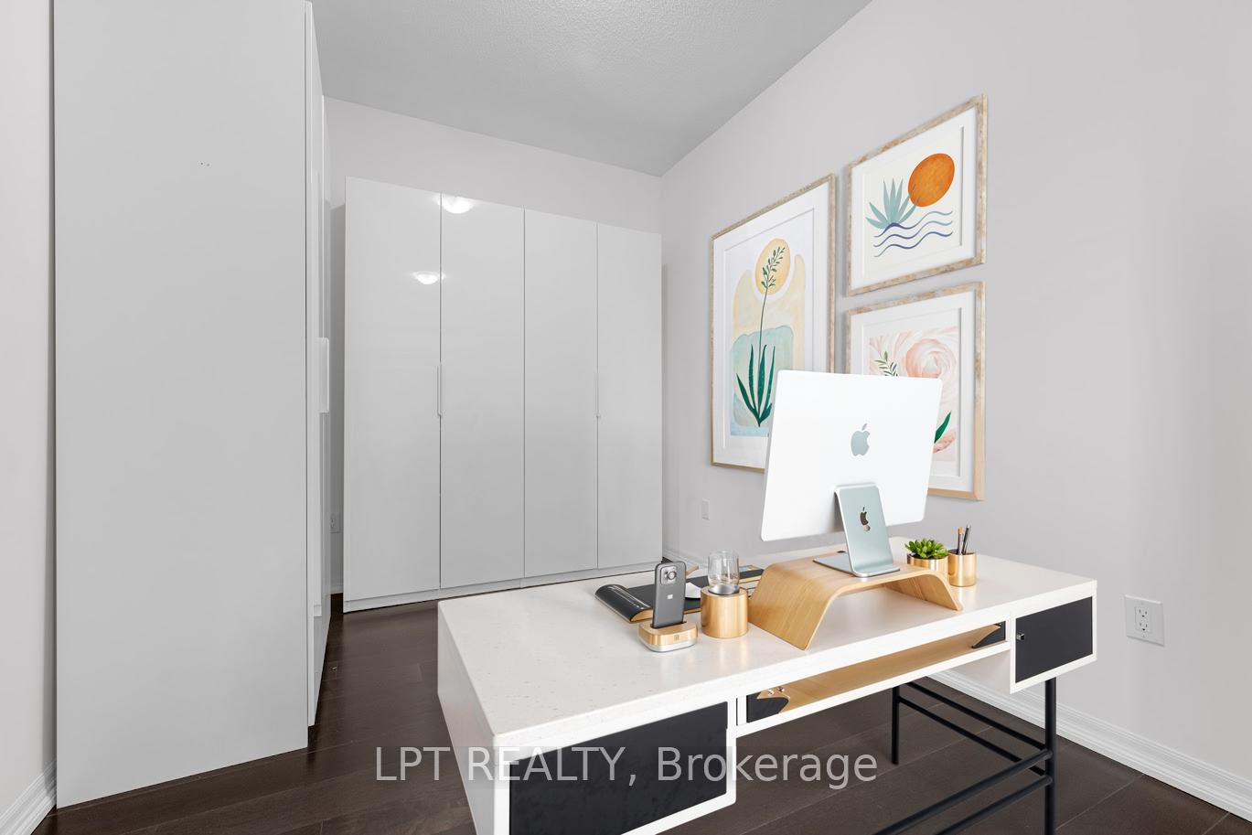 Photo 12 of Unit 901, 560 North Service Road N, Grimsby, Grimsby Beach — HOMEH