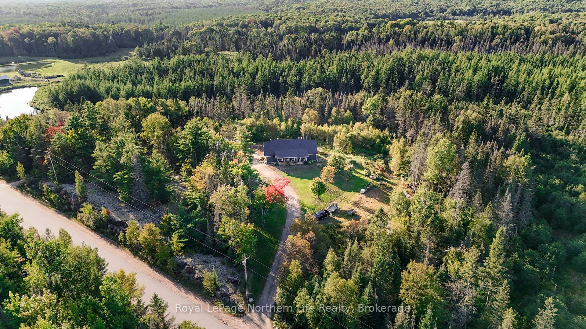 Photo 5 of 880 Memorial Park Drive E, Powassan — HOMEH