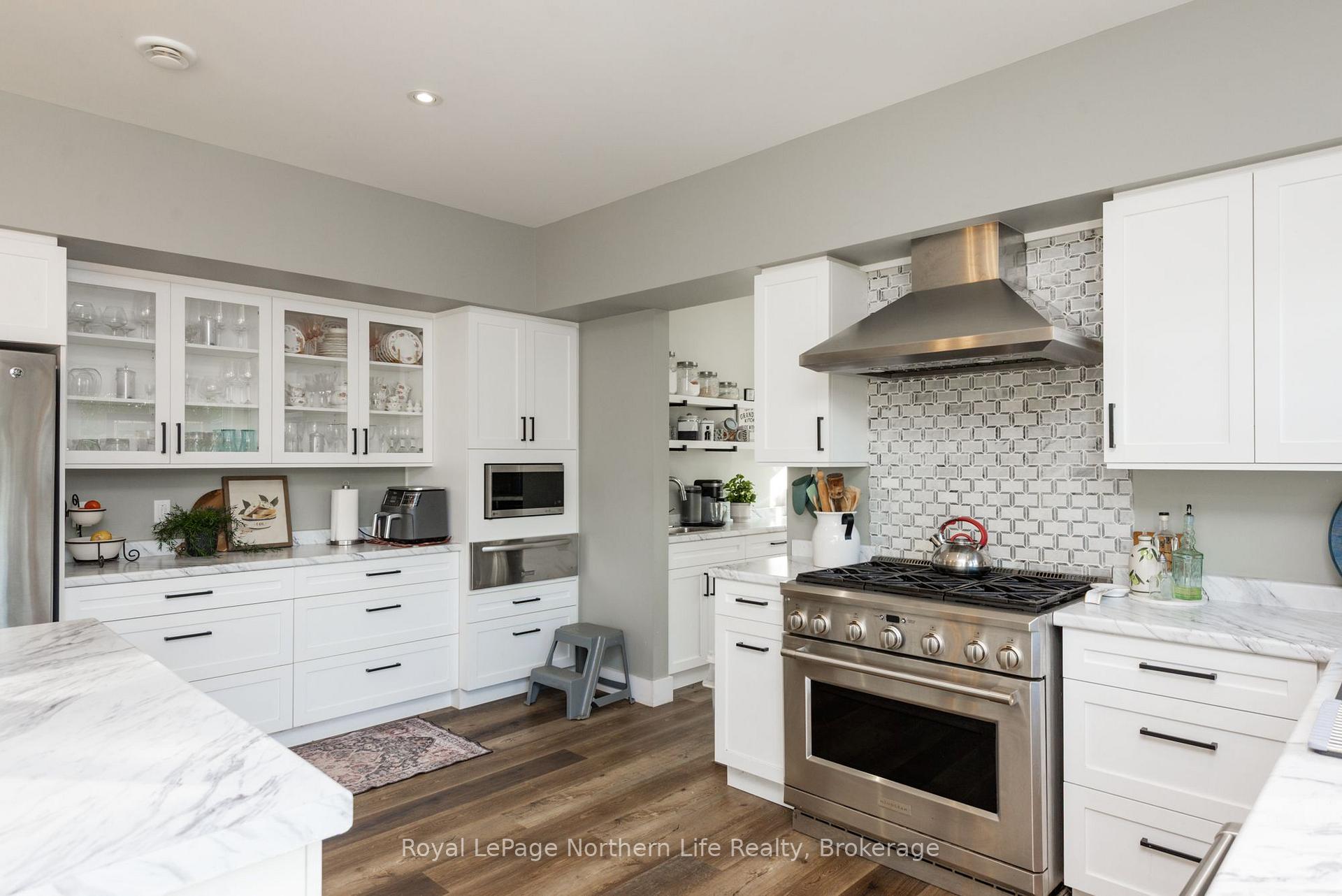 Photo 13 of 880 Memorial Park Drive E, Powassan — HOMEH