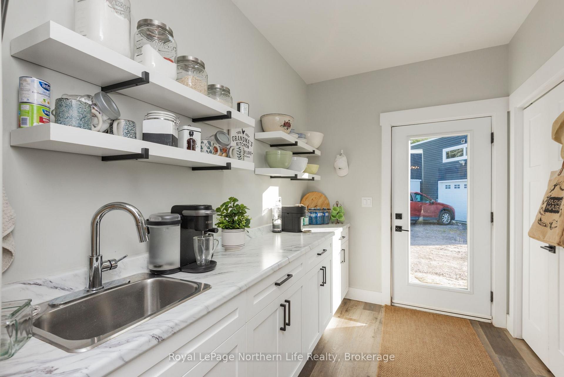 Photo 29 of 880 Memorial Park Drive E, Powassan — HOMEH