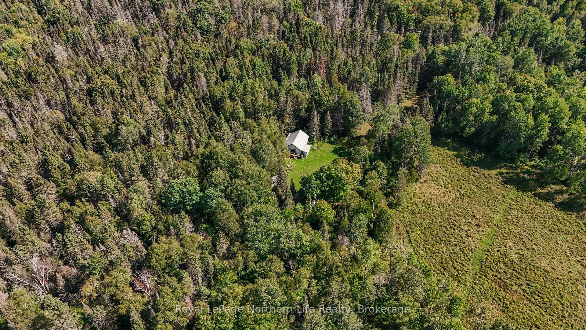Photo 36 of 880 Memorial Park Drive E, Powassan — HOMEH