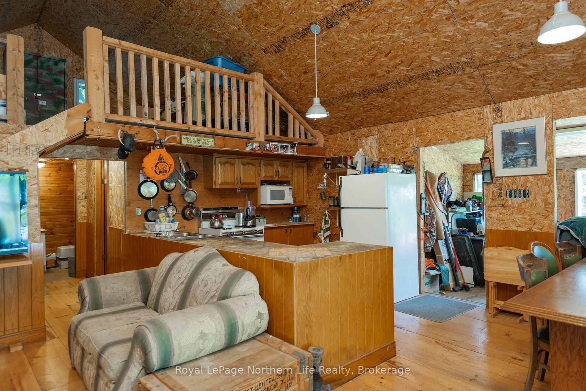 Photo 41 of 880 Memorial Park Drive E, Powassan — HOMEH