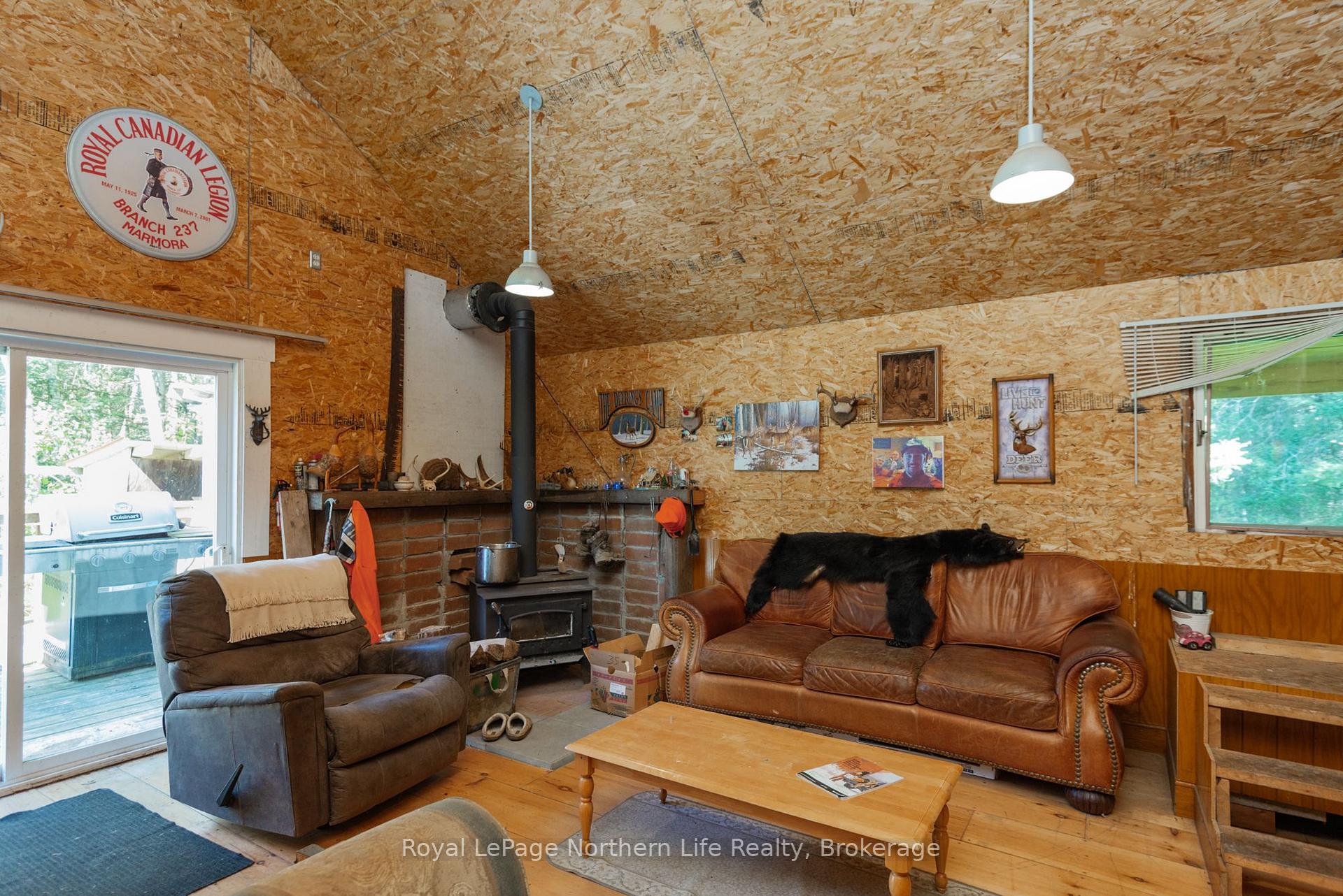 Photo 43 of 880 Memorial Park Drive E, Powassan — HOMEH