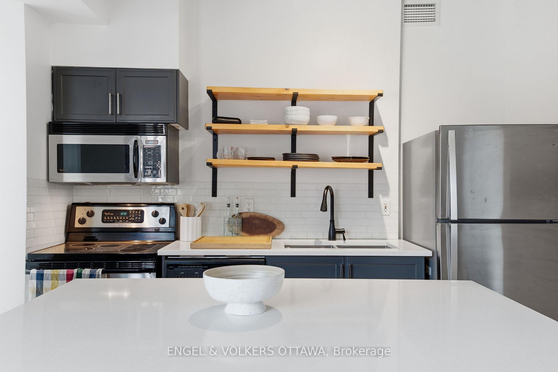 Photo 11 of Unit 207, 180 York Street, Ottawa, Lower Town/Byward Market — HOMEH