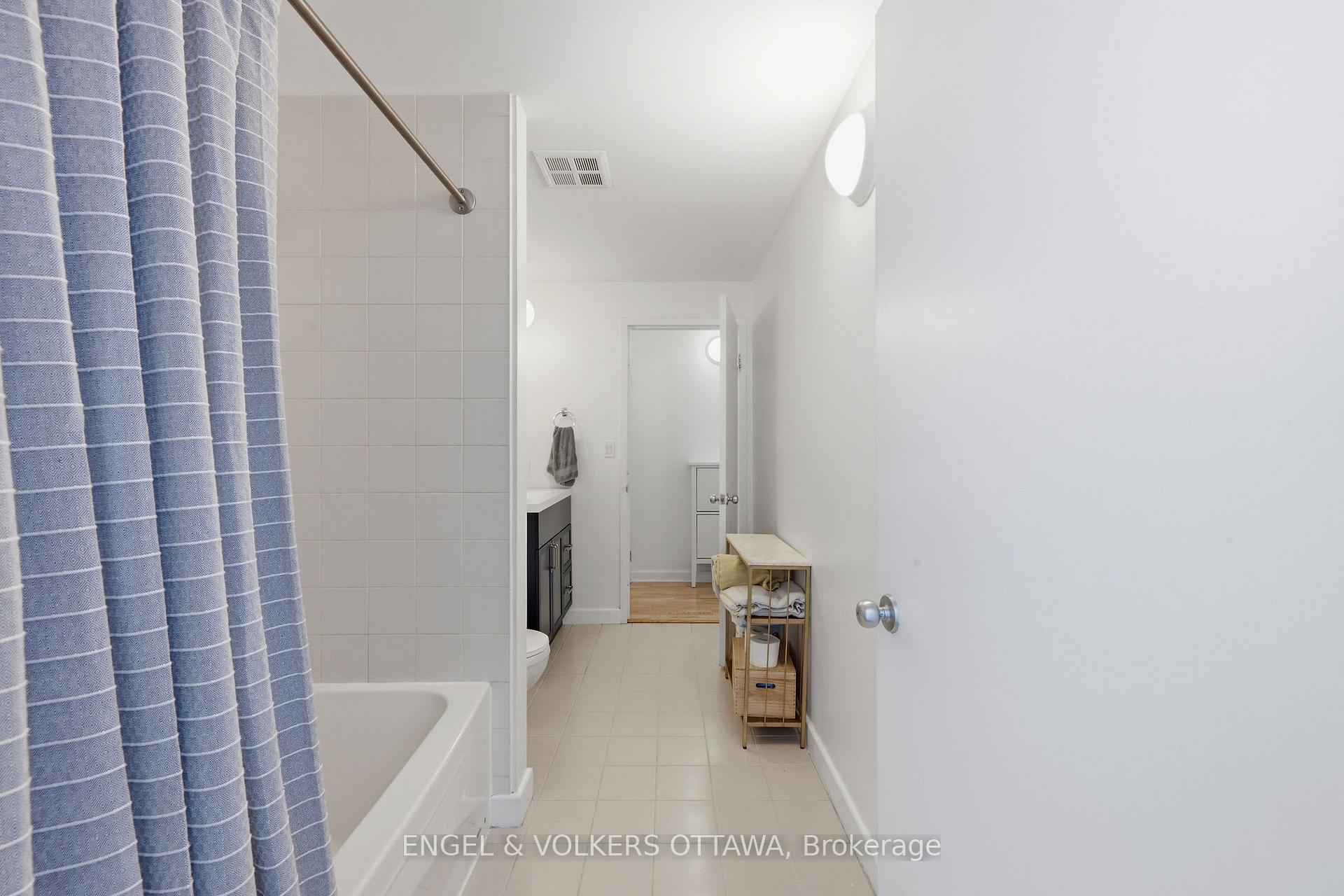 Photo 23 of Unit 207, 180 York Street, Ottawa, Lower Town/Byward Market — HOMEH