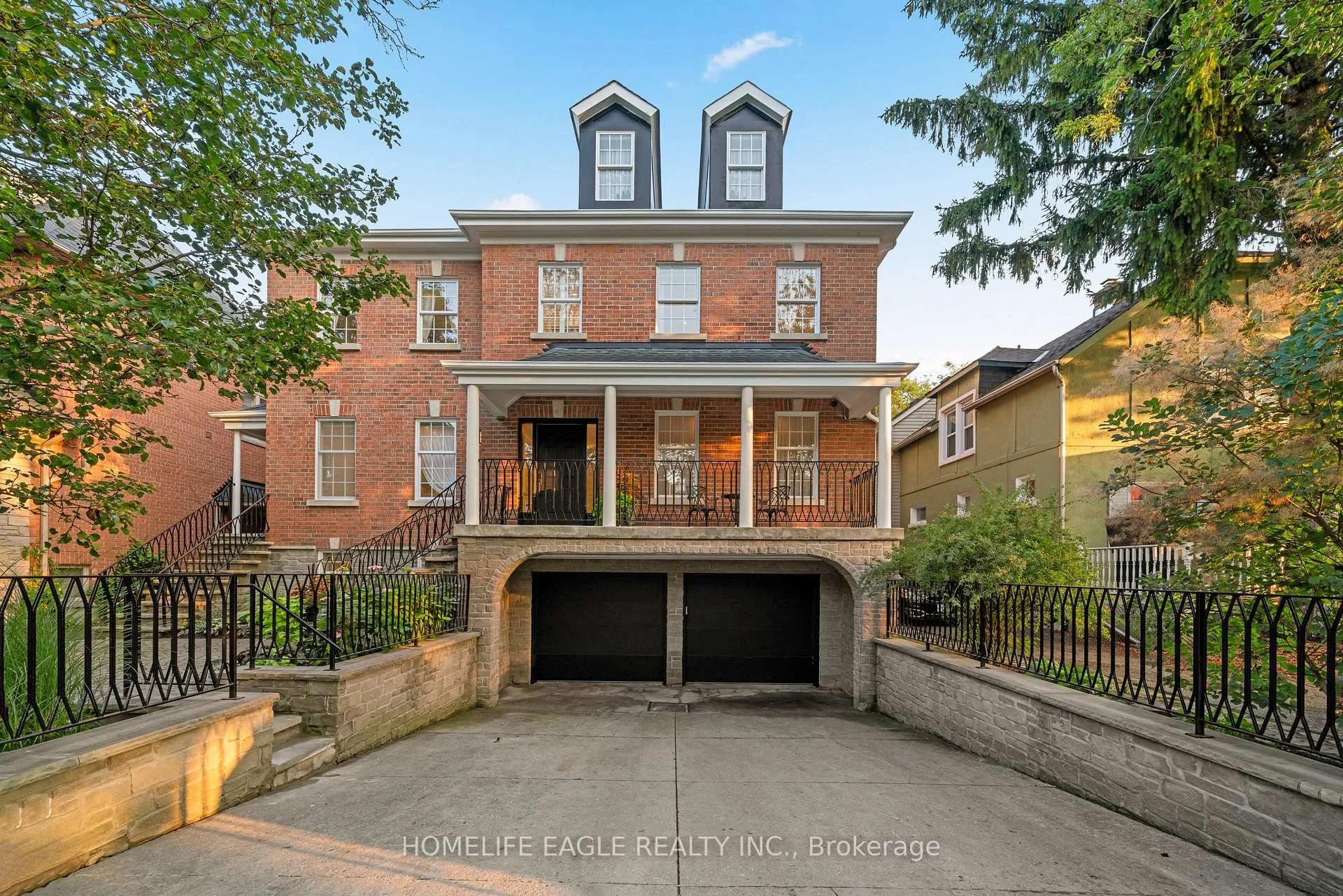 Photo 3 of 93 Hillview Road, Aurora, Aurora Village — HOMEH