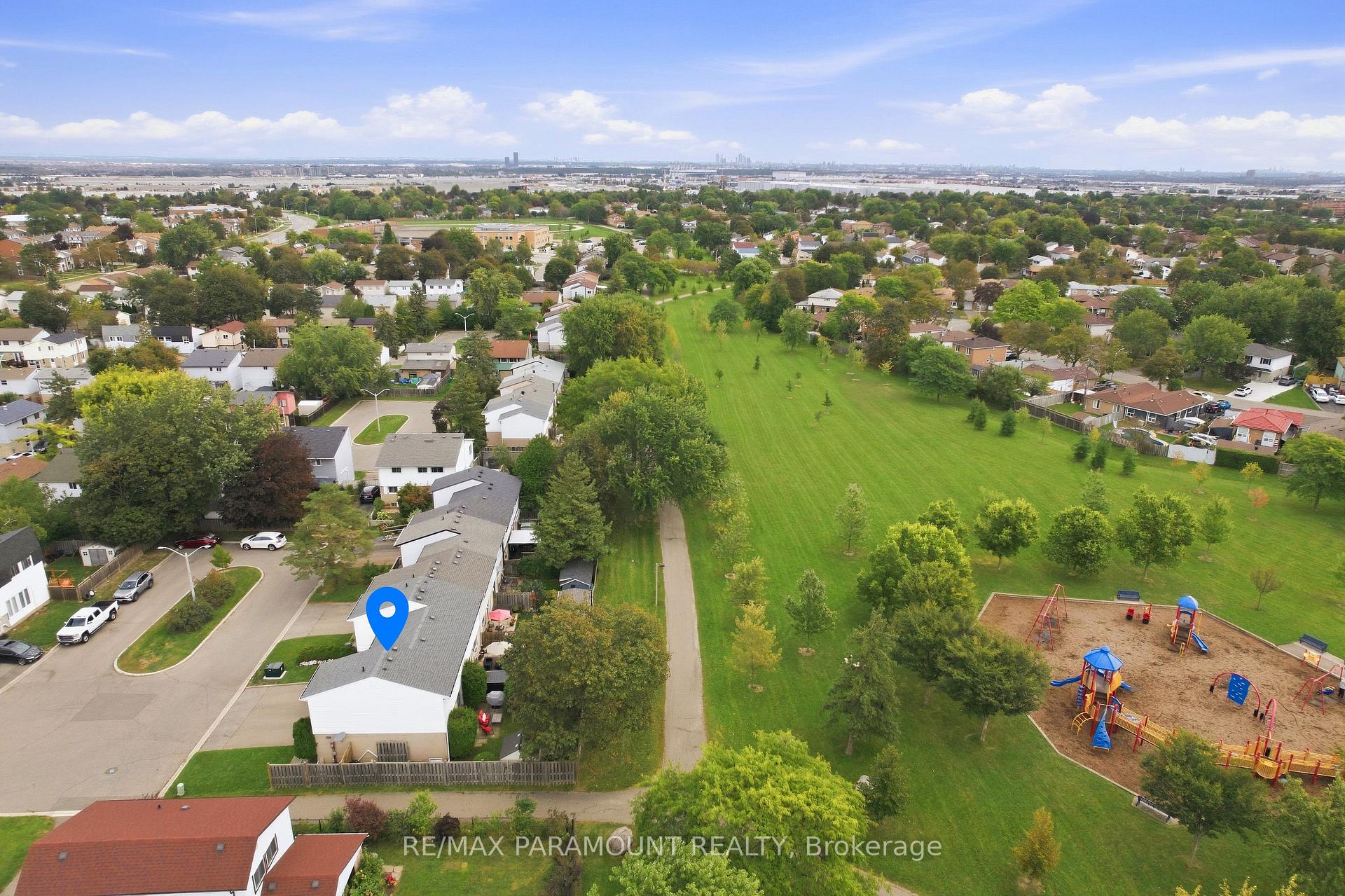 Photo of 16 Gleneaden Court