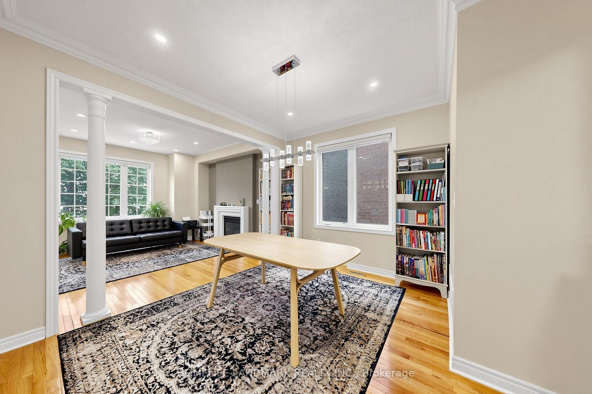 Photo 6 of 17 Shell Court, Richmond Hill, Rouge Woods — HOMEH