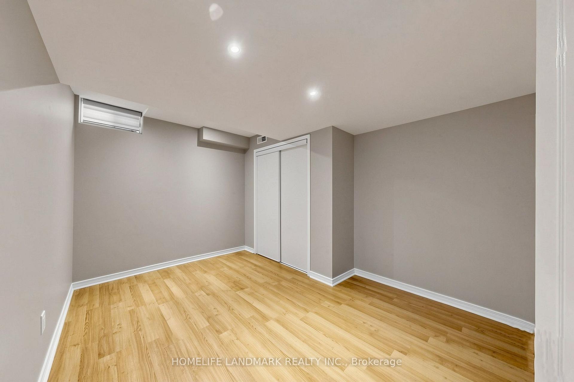 Photo 32 of 17 Shell Court, Richmond Hill, Rouge Woods — HOMEH