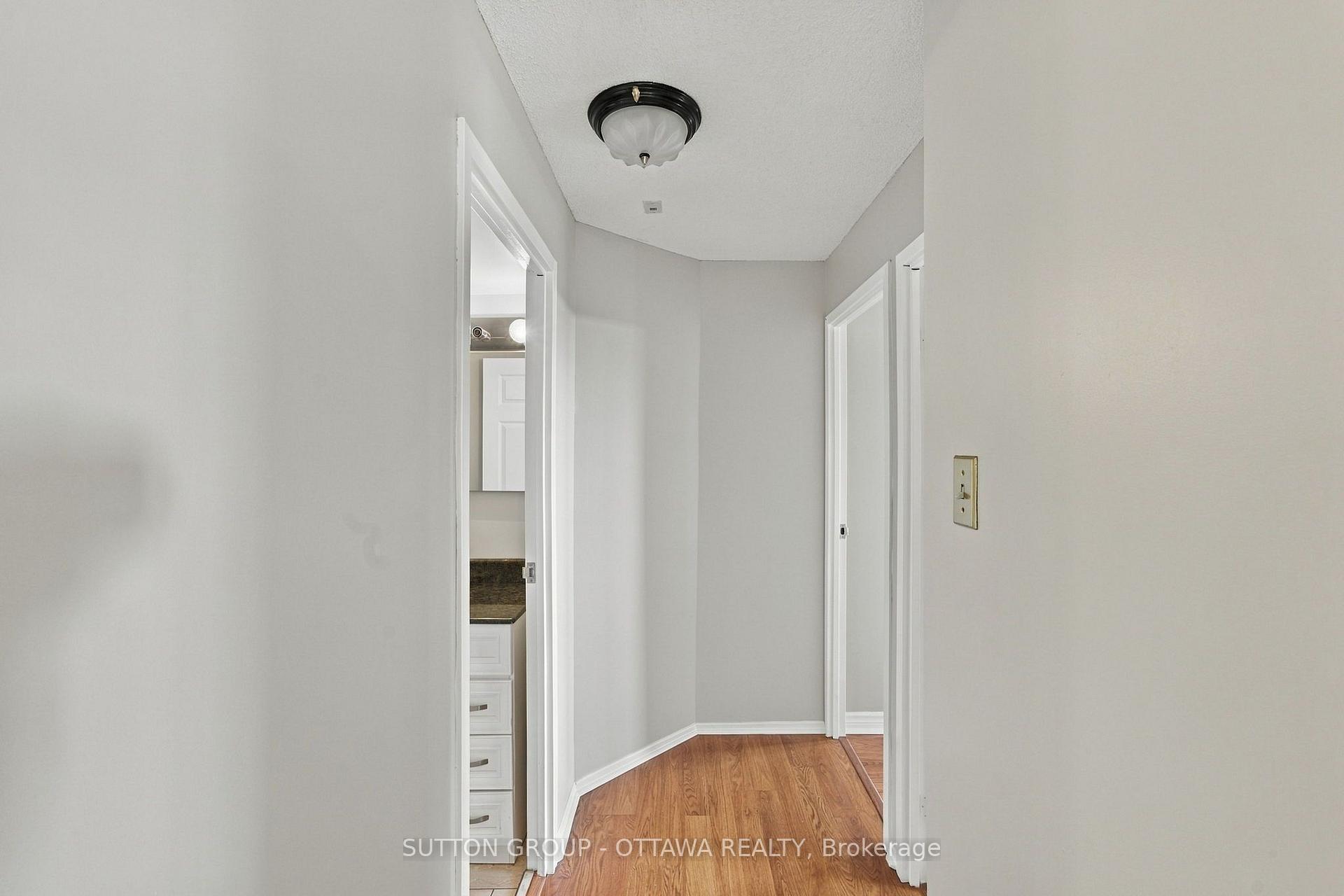 Photo 18 of Unit 605, 1025 Grenon Avenue N, Ottawa, Fairfield Heights — HOMEH