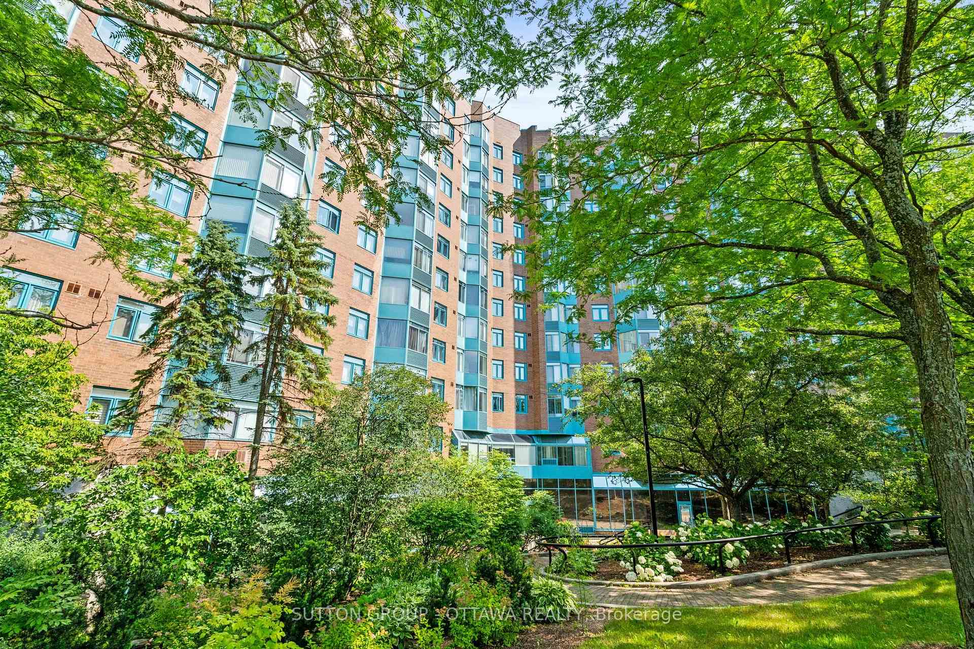 Photo 38 of Unit 605, 1025 Grenon Avenue N, Ottawa, Fairfield Heights — HOMEH