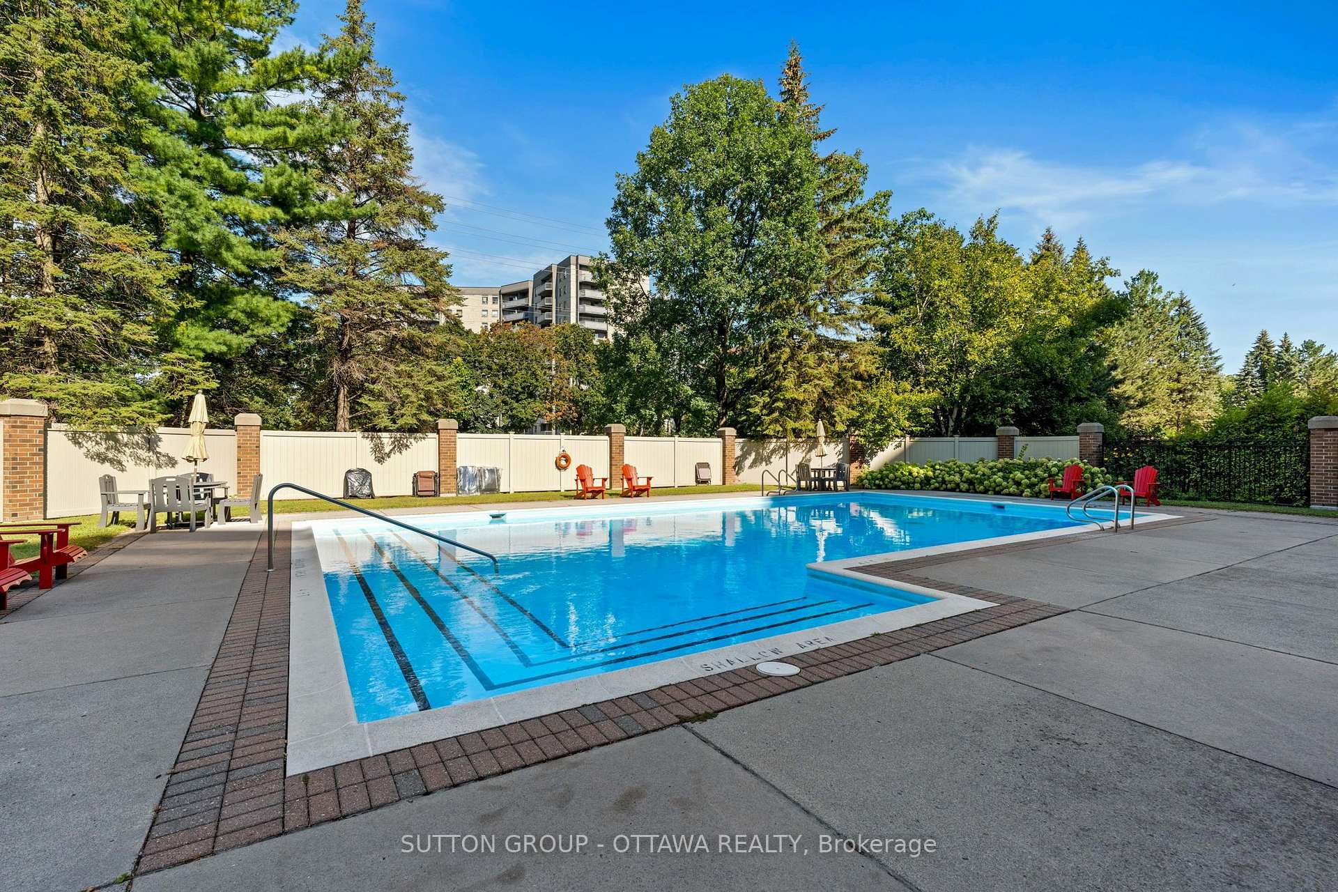 Photo 40 of Unit 605, 1025 Grenon Avenue N, Ottawa, Fairfield Heights — HOMEH