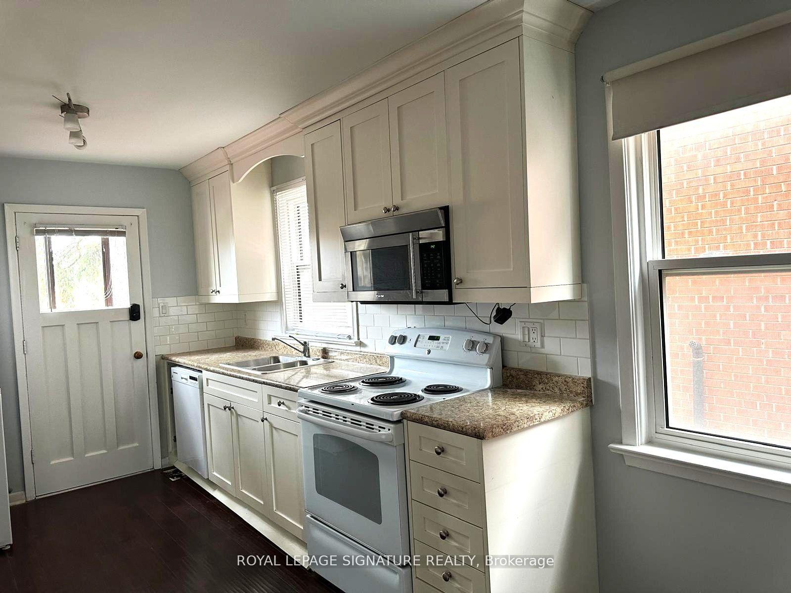 Photo 11 of Unit 3, 13 Wesley Street, Etobicoke, Mimico — HOMEH