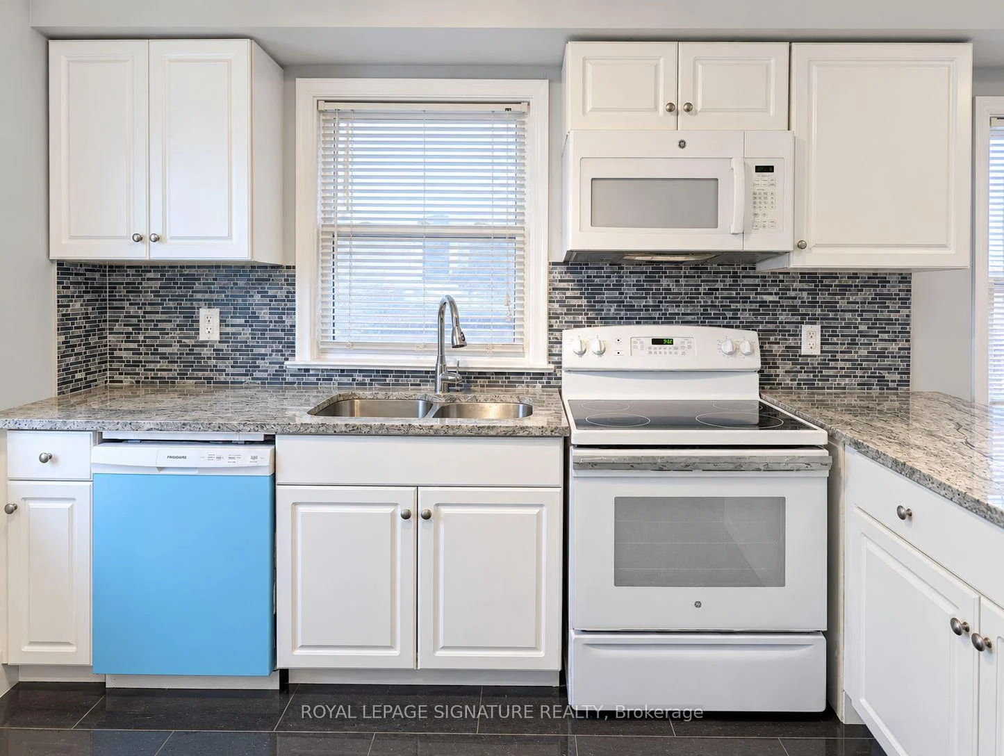 Photo 8 of Unit 3, 13 Wesley Street, Etobicoke, Mimico — HOMEH