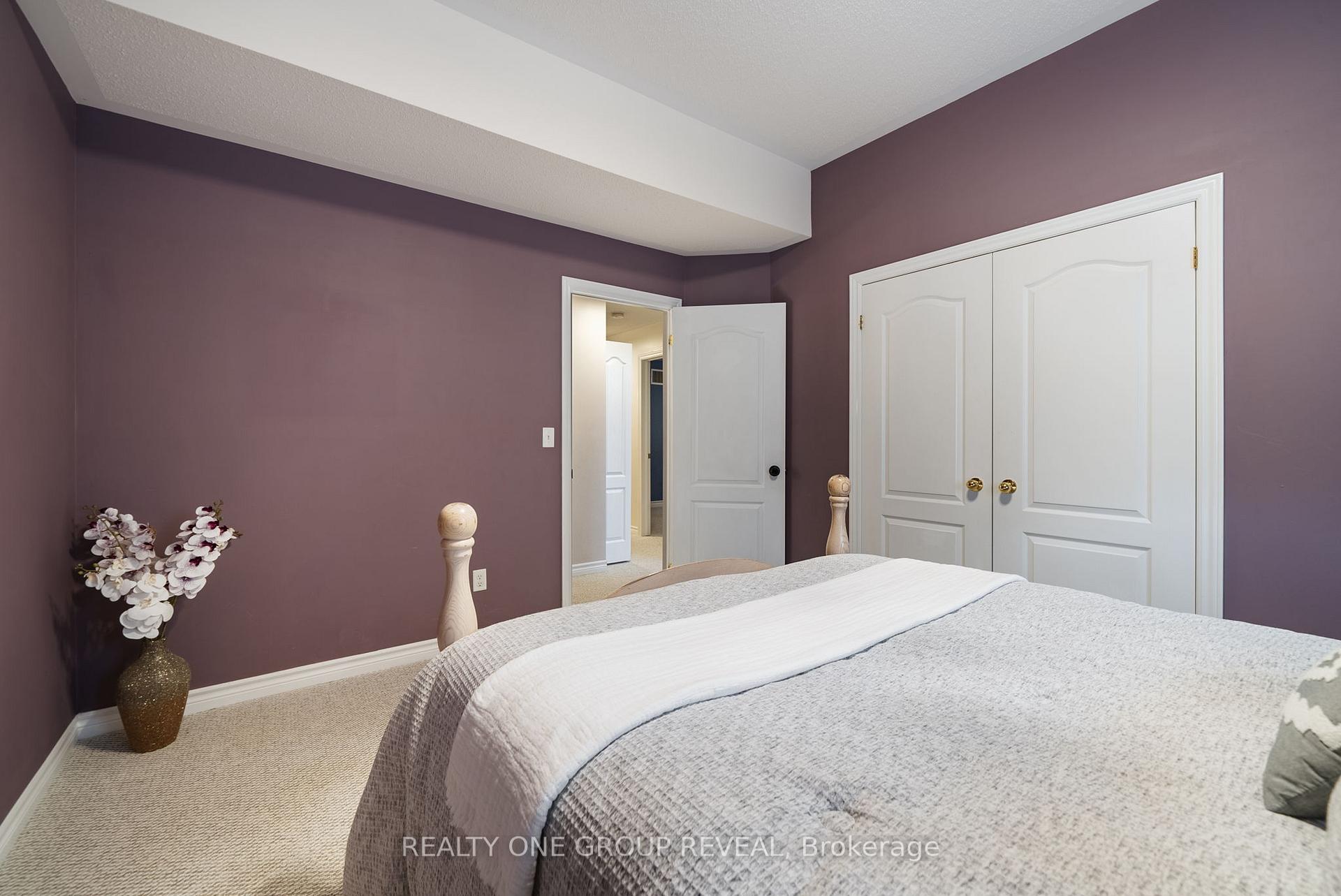 Photo 18 of 67 Buxton Lane, Clarington, Bowmanville — HOMEH