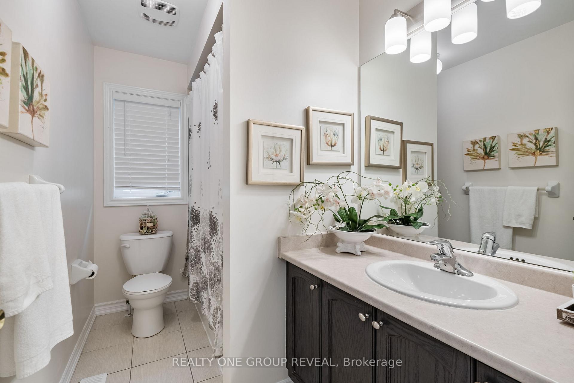 Photo 19 of 67 Buxton Lane, Clarington, Bowmanville — HOMEH
