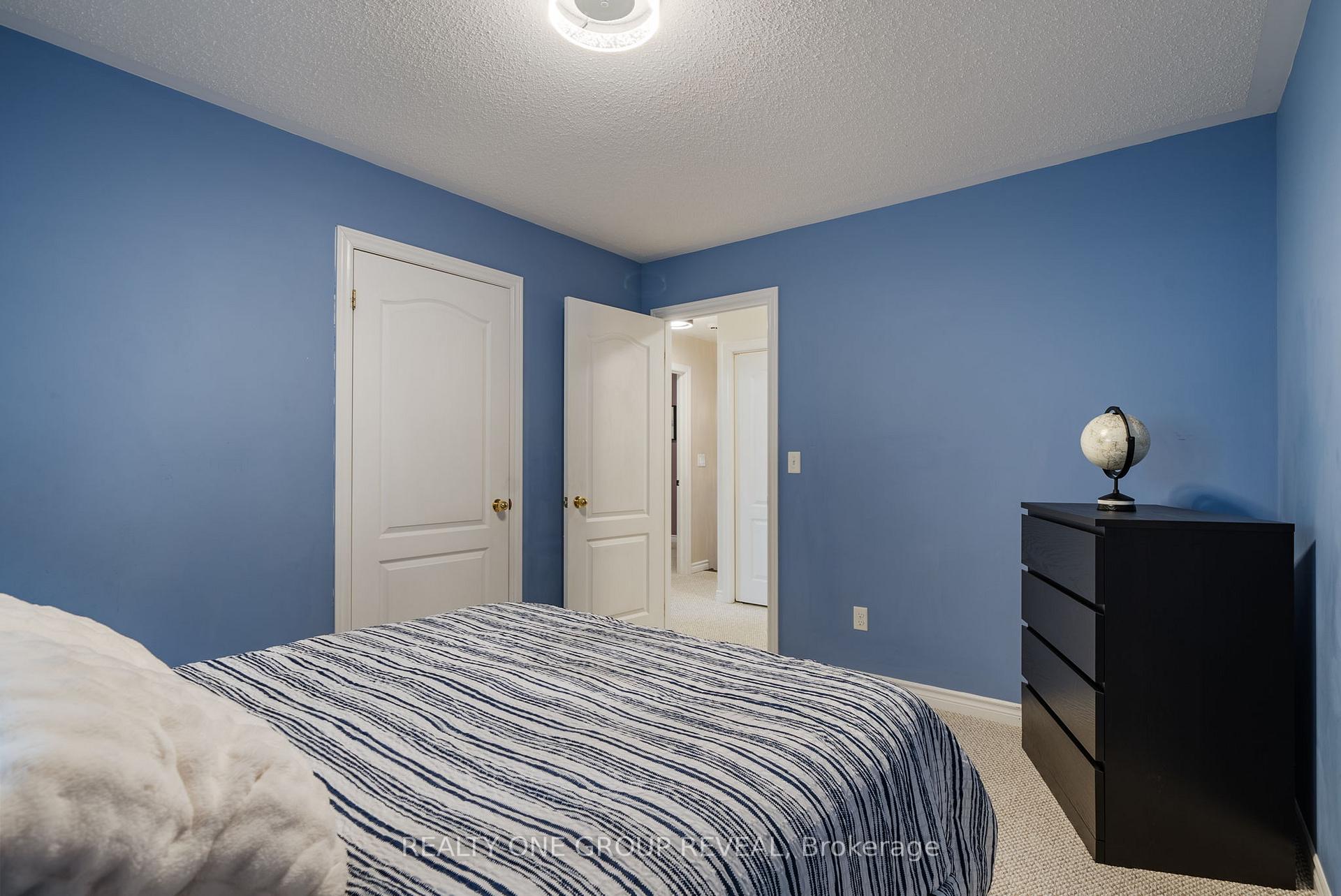 Photo 20 of 67 Buxton Lane, Clarington, Bowmanville — HOMEH
