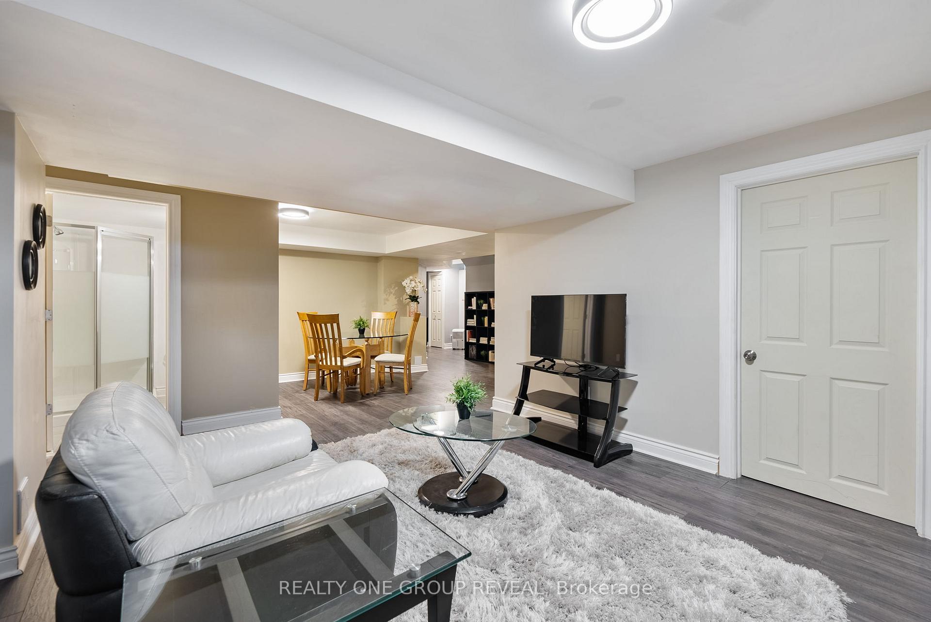 Photo 27 of 67 Buxton Lane, Clarington, Bowmanville — HOMEH
