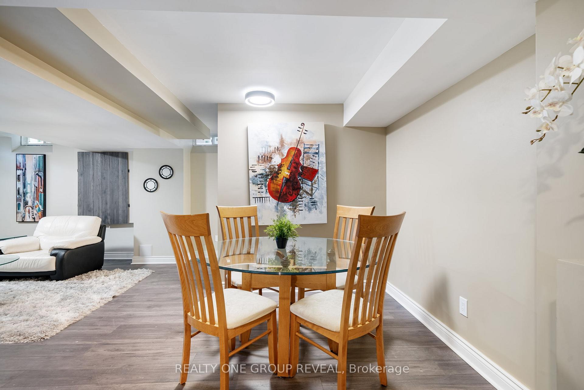 Photo 28 of 67 Buxton Lane, Clarington, Bowmanville — HOMEH