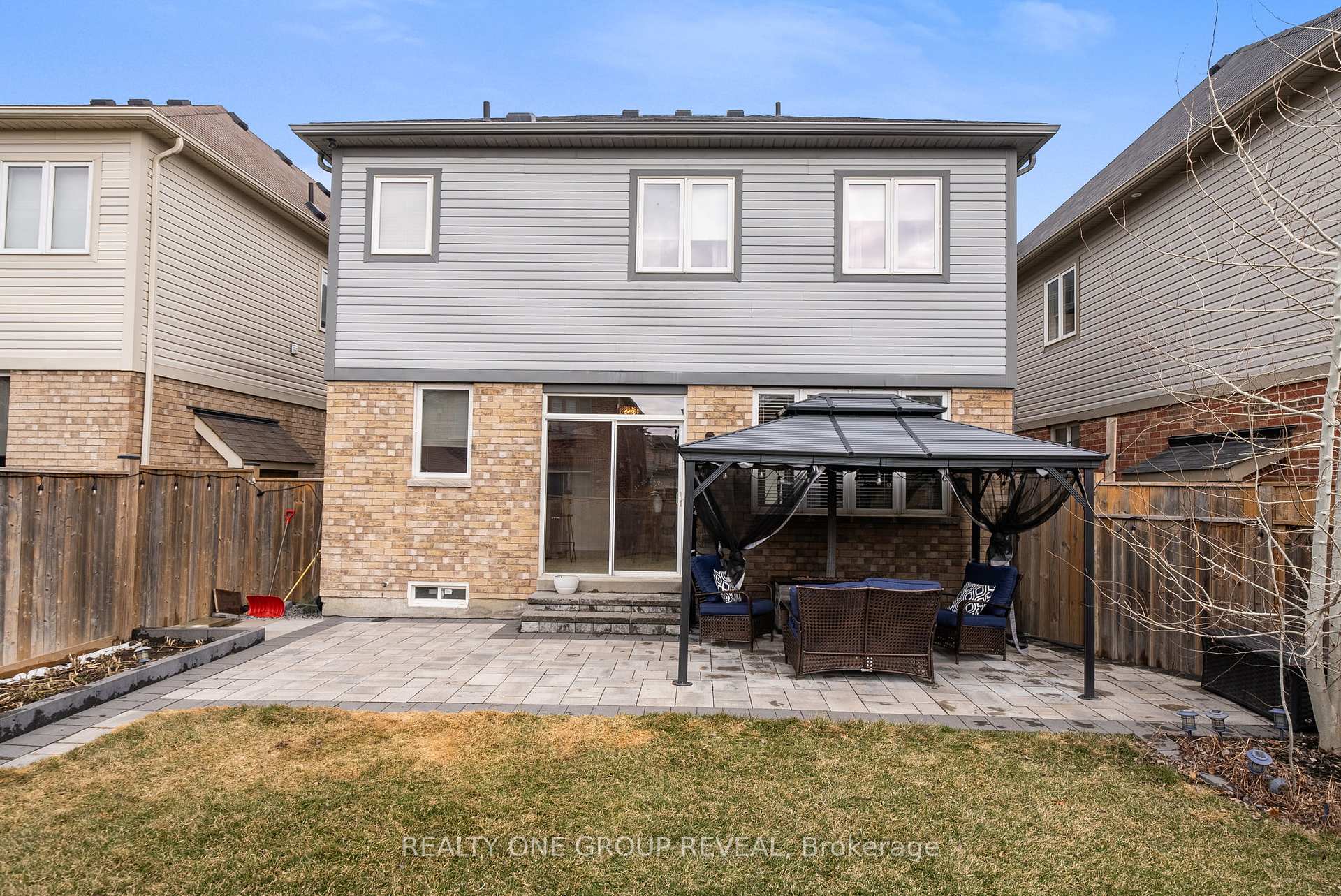 Photo 34 of 67 Buxton Lane, Clarington, Bowmanville — HOMEH