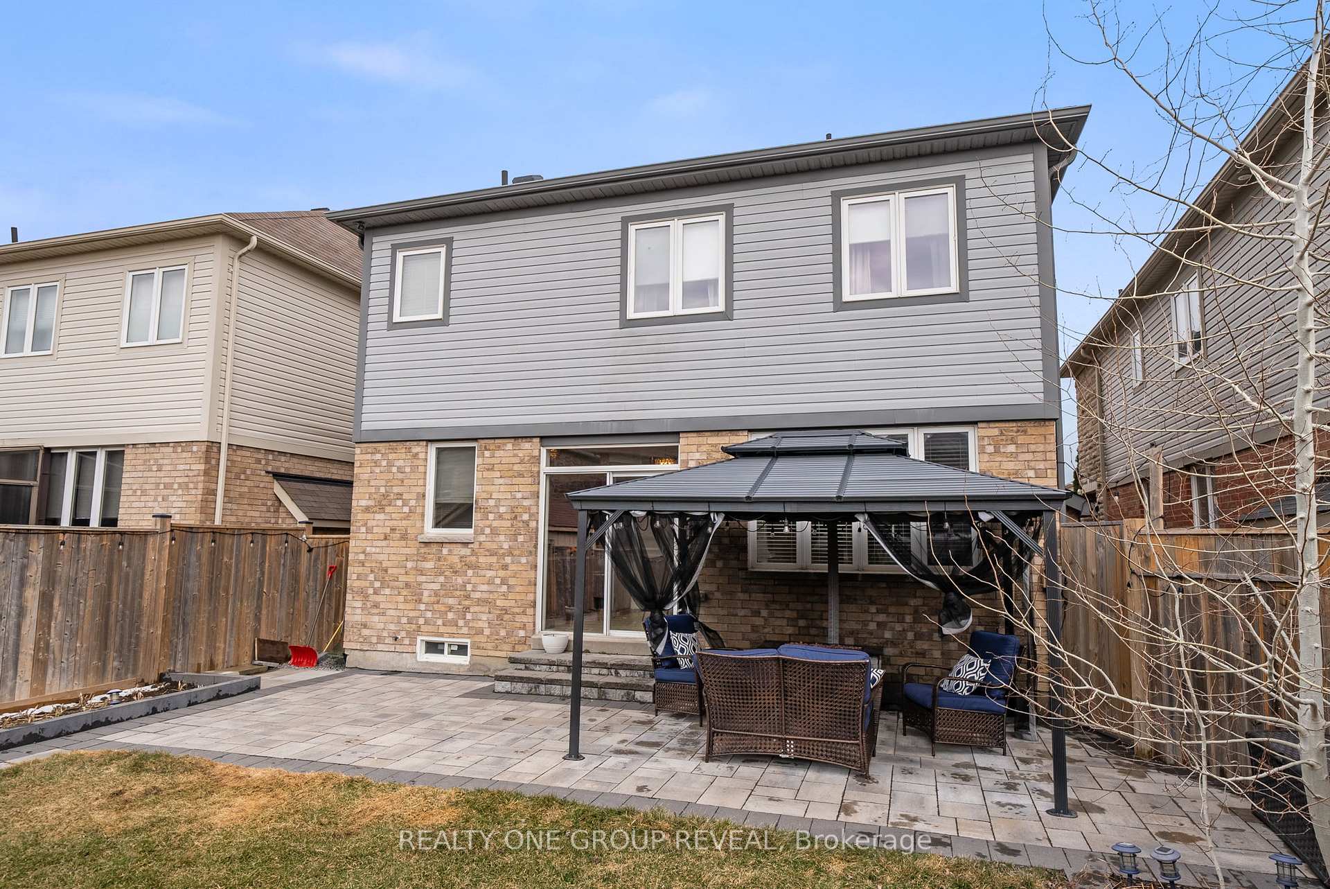 Photo 35 of 67 Buxton Lane, Clarington, Bowmanville — HOMEH