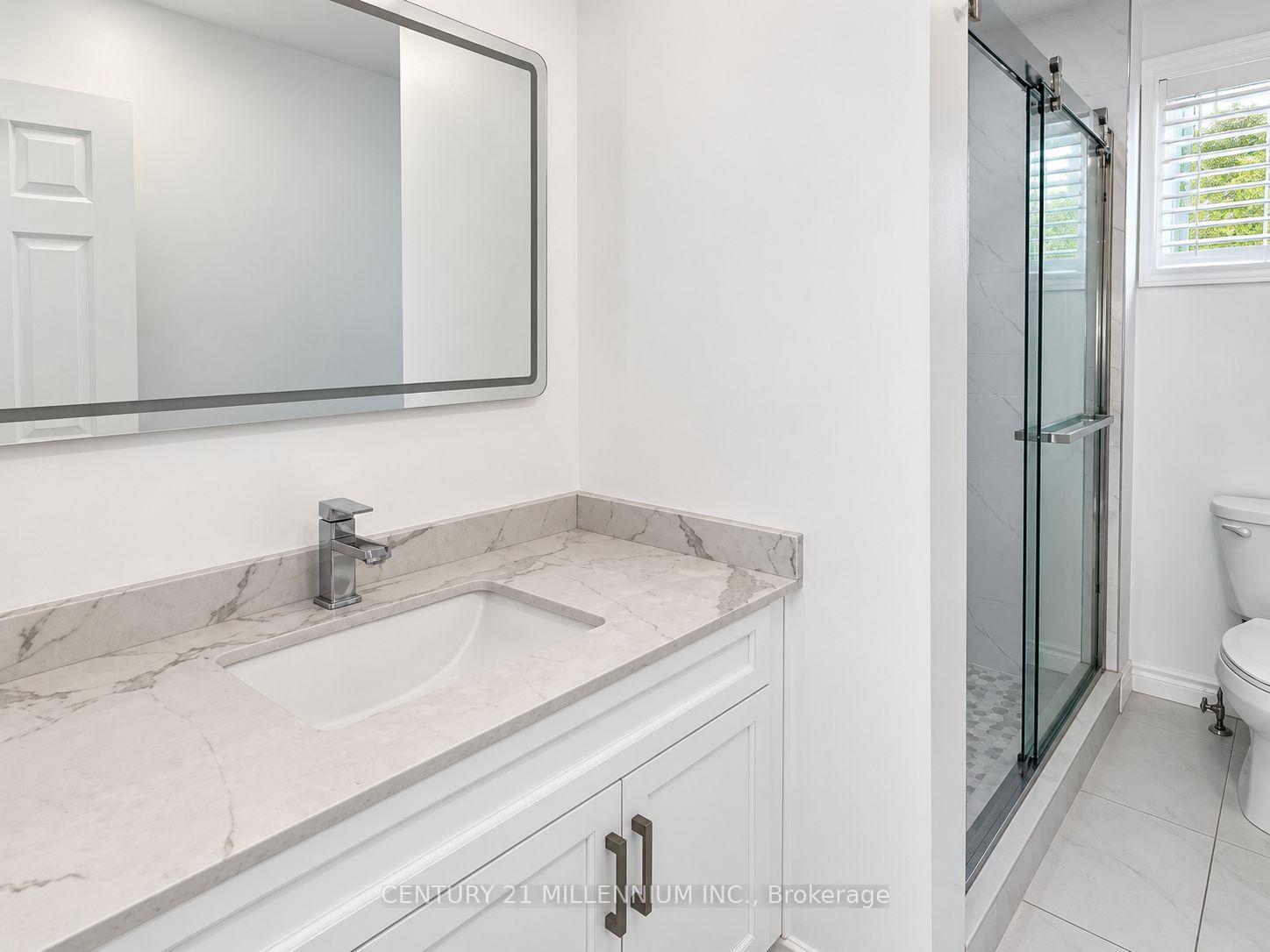 Photo 11 of 6 Carruthers Crescent, Barrie, Grove East — HOMEH