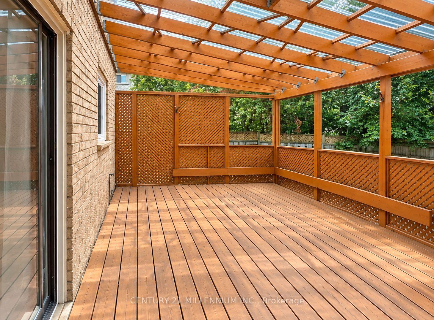 Photo 18 of 6 Carruthers Crescent, Barrie, Grove East — HOMEH