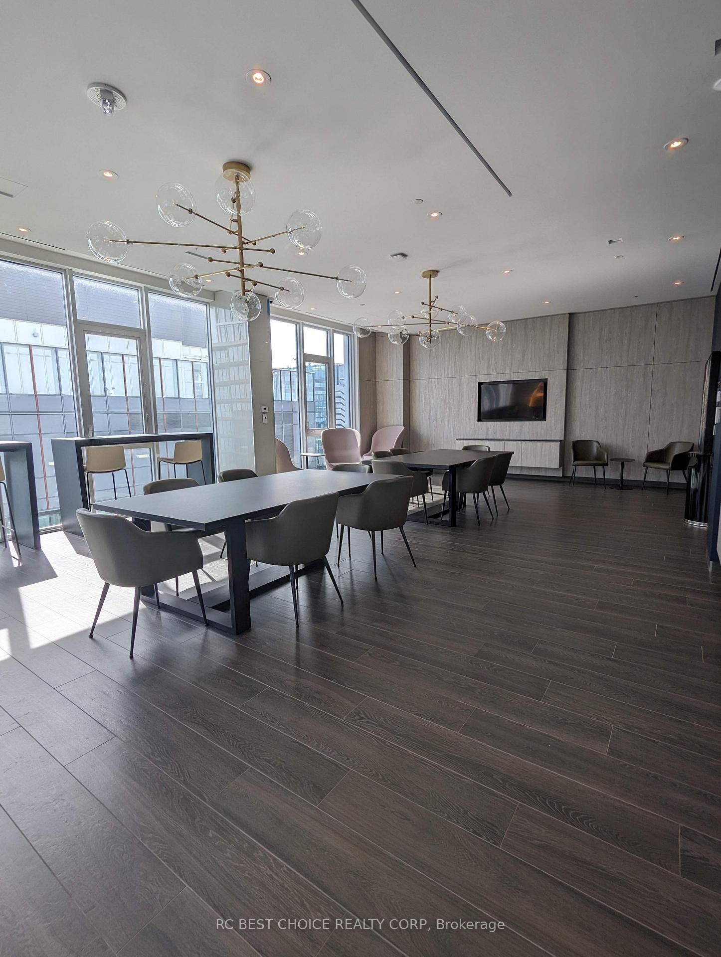 Photo 16 of Unit 1606, 357 King Street W, Toronto, Waterfront Communities — HOMEH