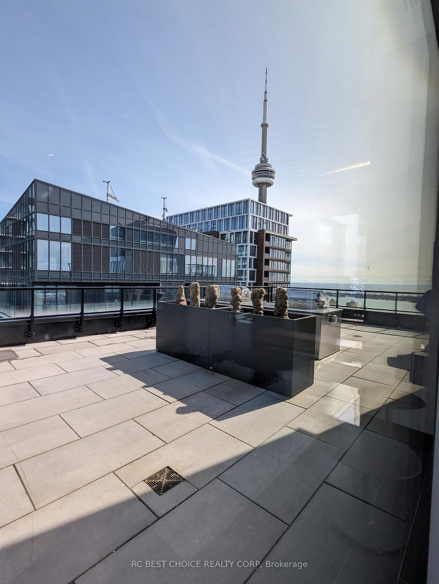 Photo 17 of Unit 1606, 357 King Street W, Toronto, Waterfront Communities — HOMEH
