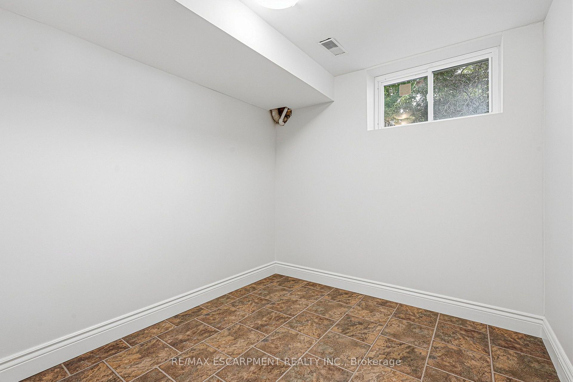 Photo 20 of 2358 Greenbank Trail, Burlington, Brant Hills — HOMEH