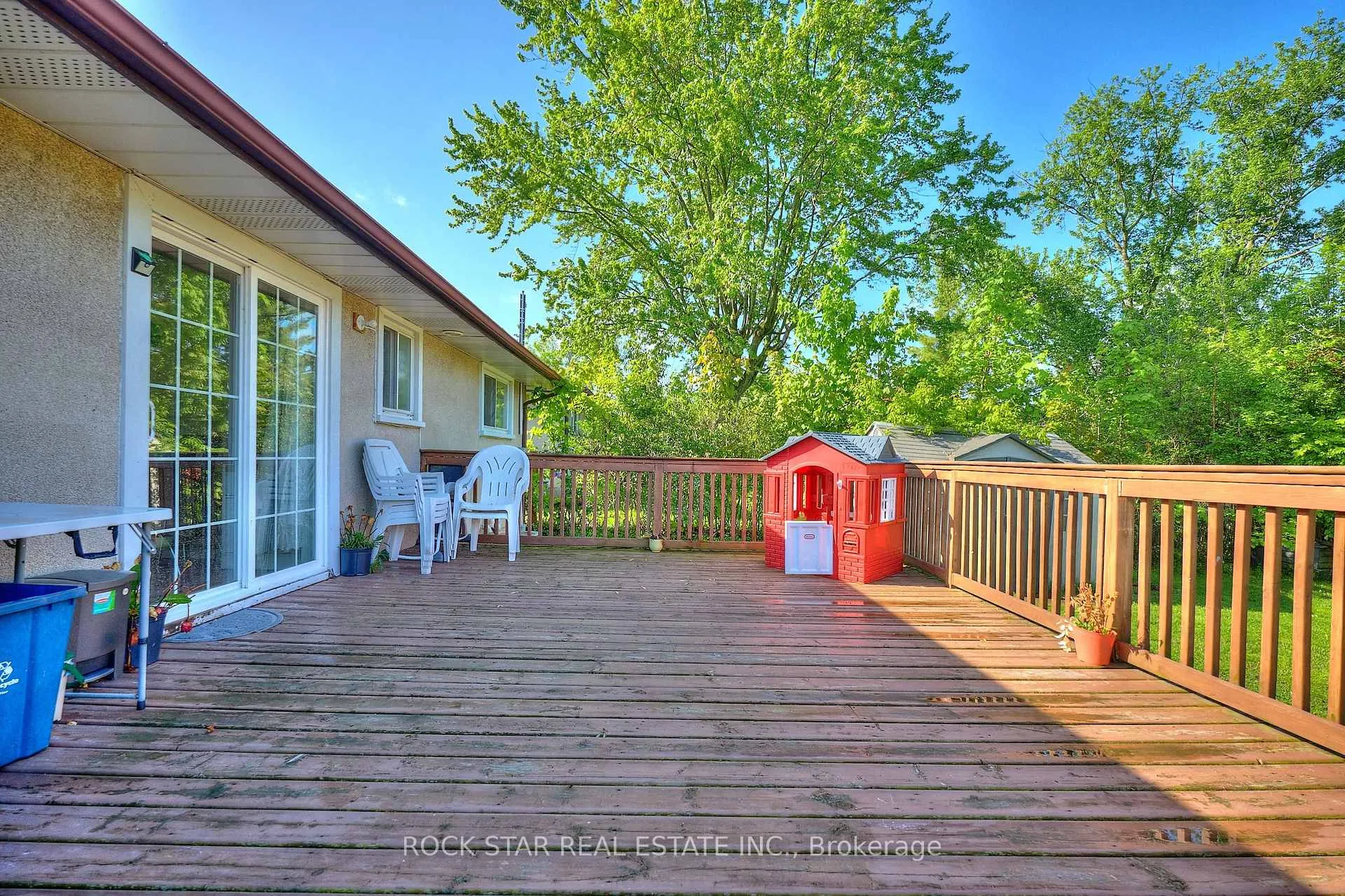 Photo 24 of 100 Jacobson Avenue, St. Catharines, Glendale/Glenridge — HOMEH