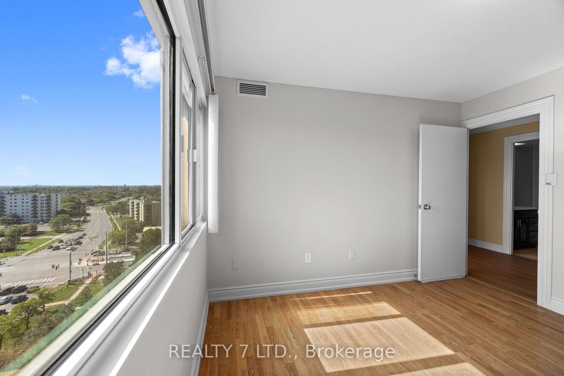 Photo 69 of Unit 1507, 50 Elm Drive E, Mississauga, Mississauga Valleys — HOMEH