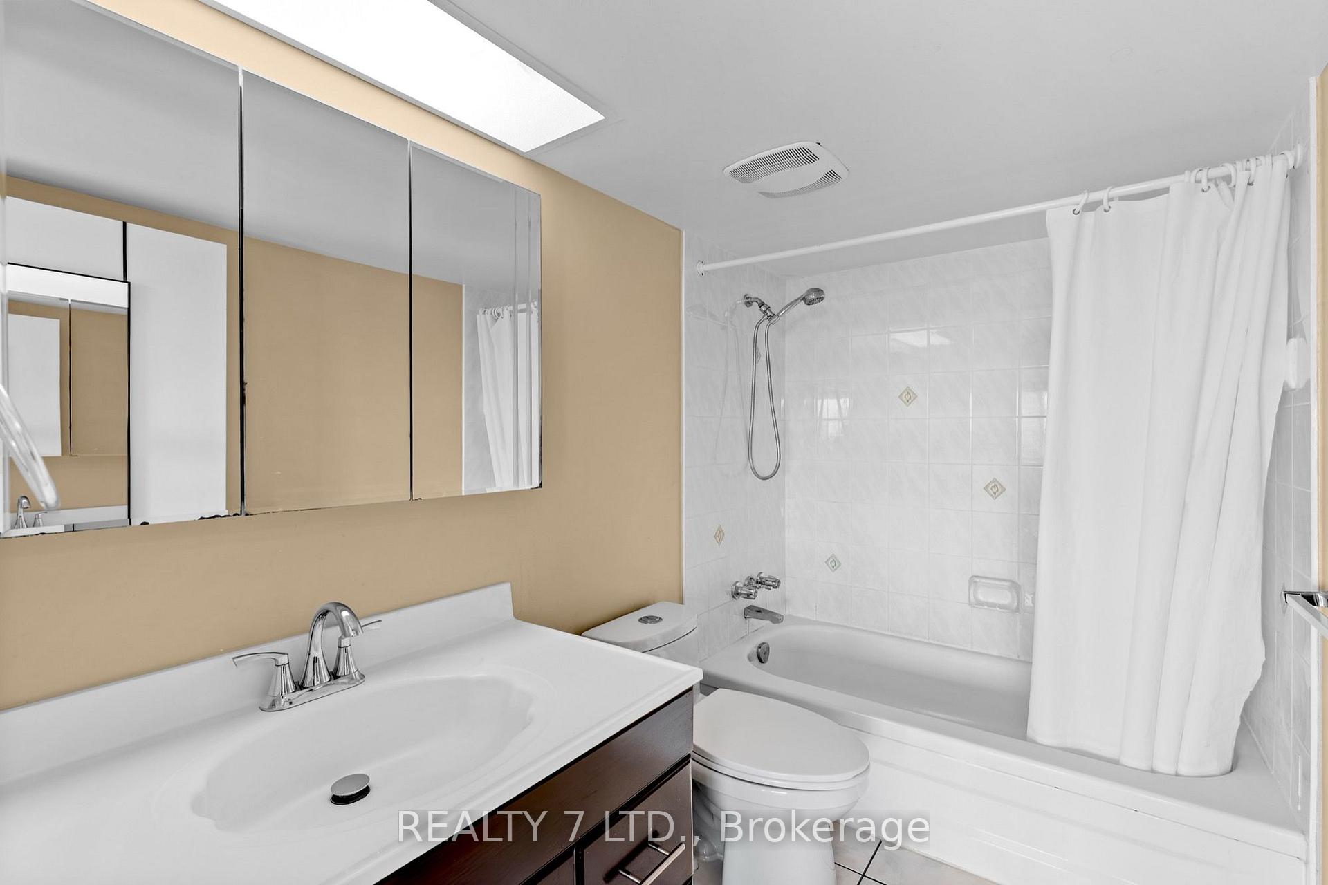 Photo 78 of Unit 1507, 50 Elm Drive E, Mississauga, Mississauga Valleys — HOMEH