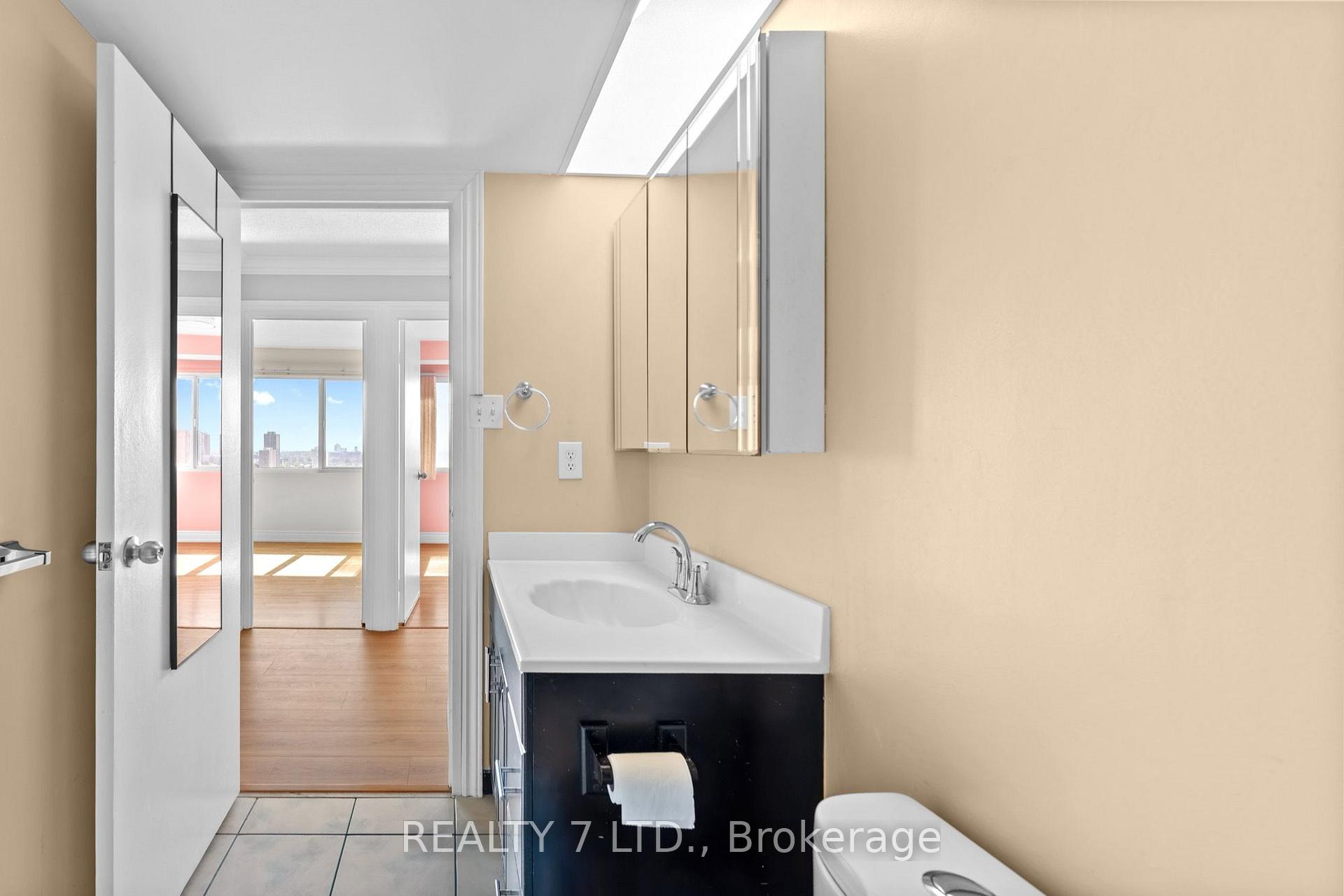 Photo 83 of Unit 1507, 50 Elm Drive E, Mississauga, Mississauga Valleys — HOMEH