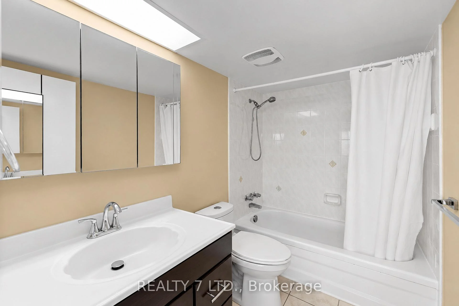 Photo 97 of Unit 1507, 50 Elm Drive E, Mississauga, Mississauga Valleys — HOMEH