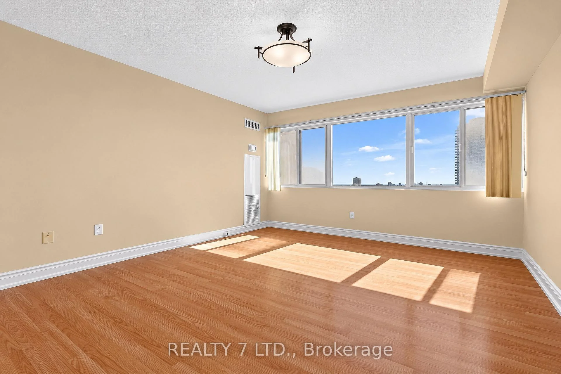 Photo 89 of Unit 1507, 50 Elm Drive E, Mississauga, Mississauga Valleys — HOMEH