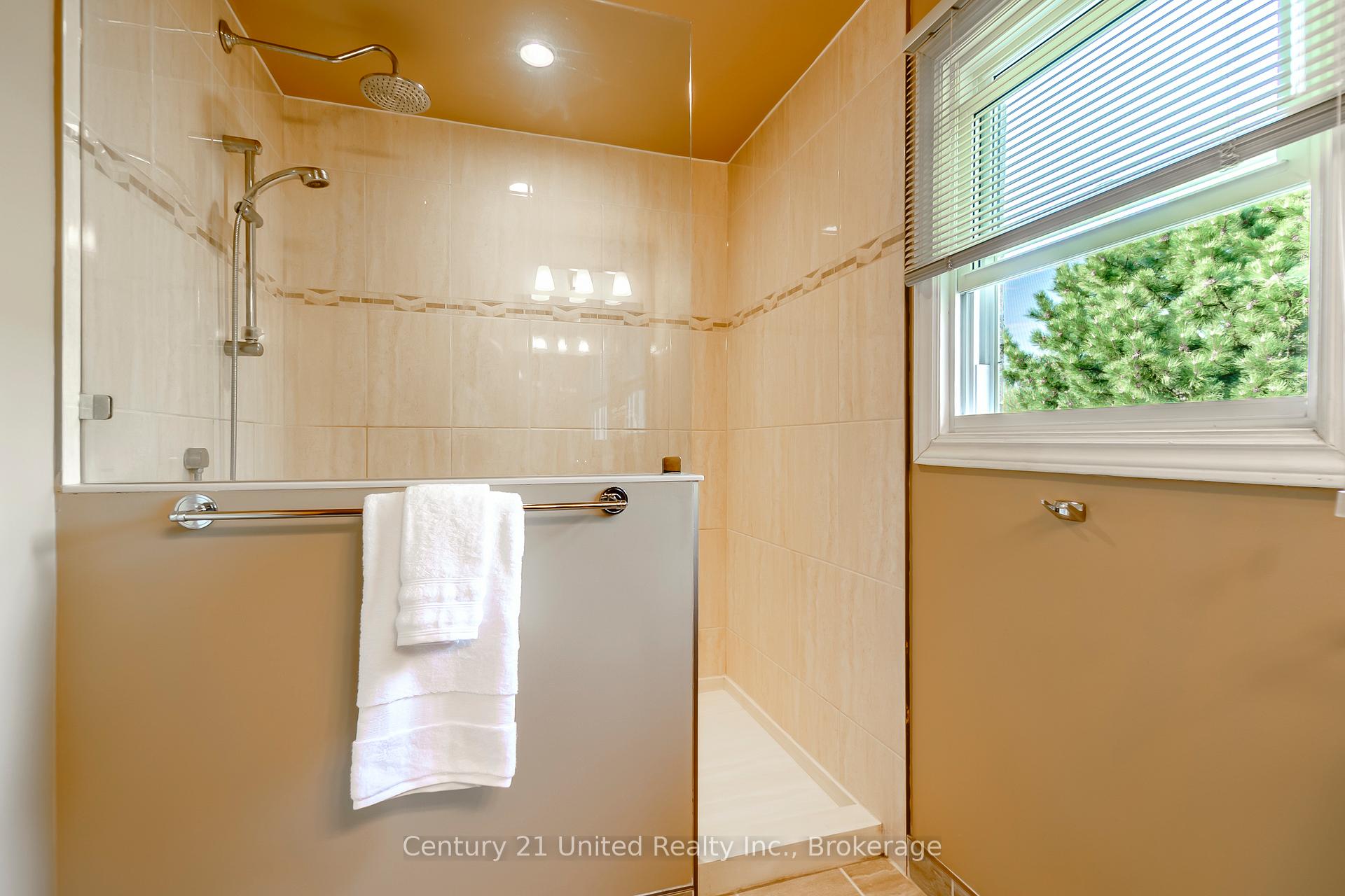Photo 31 of 1540 Fair Avenue, Peterborough, Monaghan Ward 2 — HOMEH