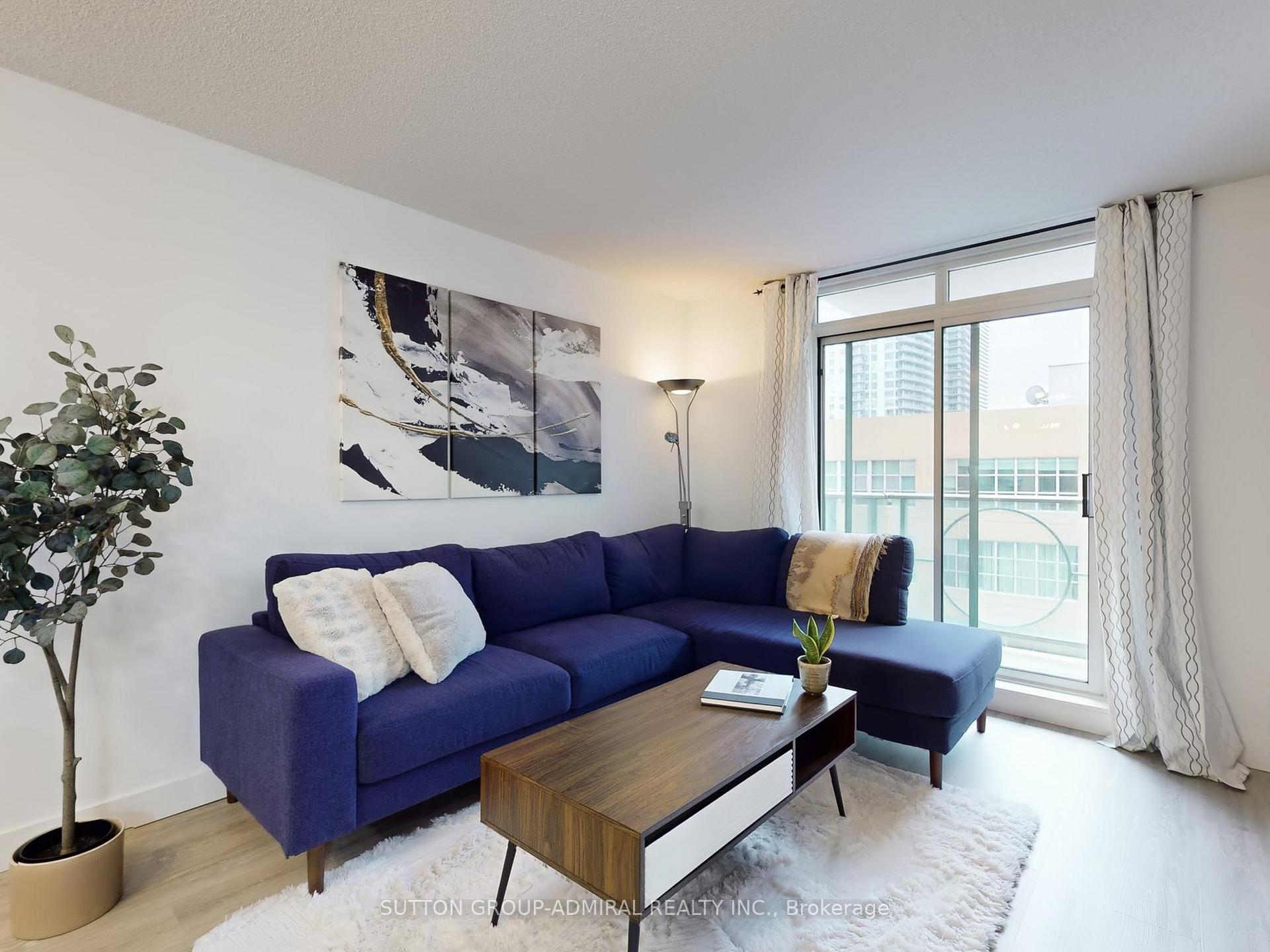Photo 4 of Unit 1005, 212 Eglinton Avenue E, Toronto, Mount Pleasant East — HOMEH