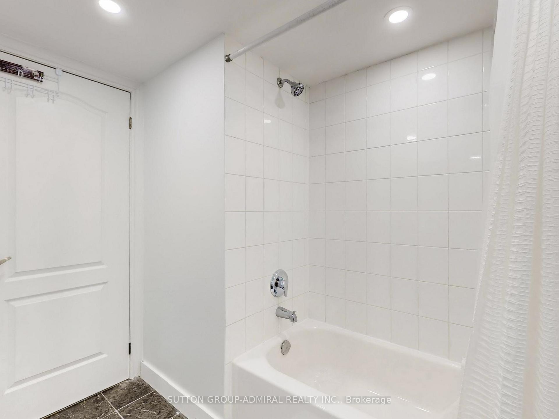 Photo 19 of Unit 1005, 212 Eglinton Avenue E, Toronto, Mount Pleasant East — HOMEH