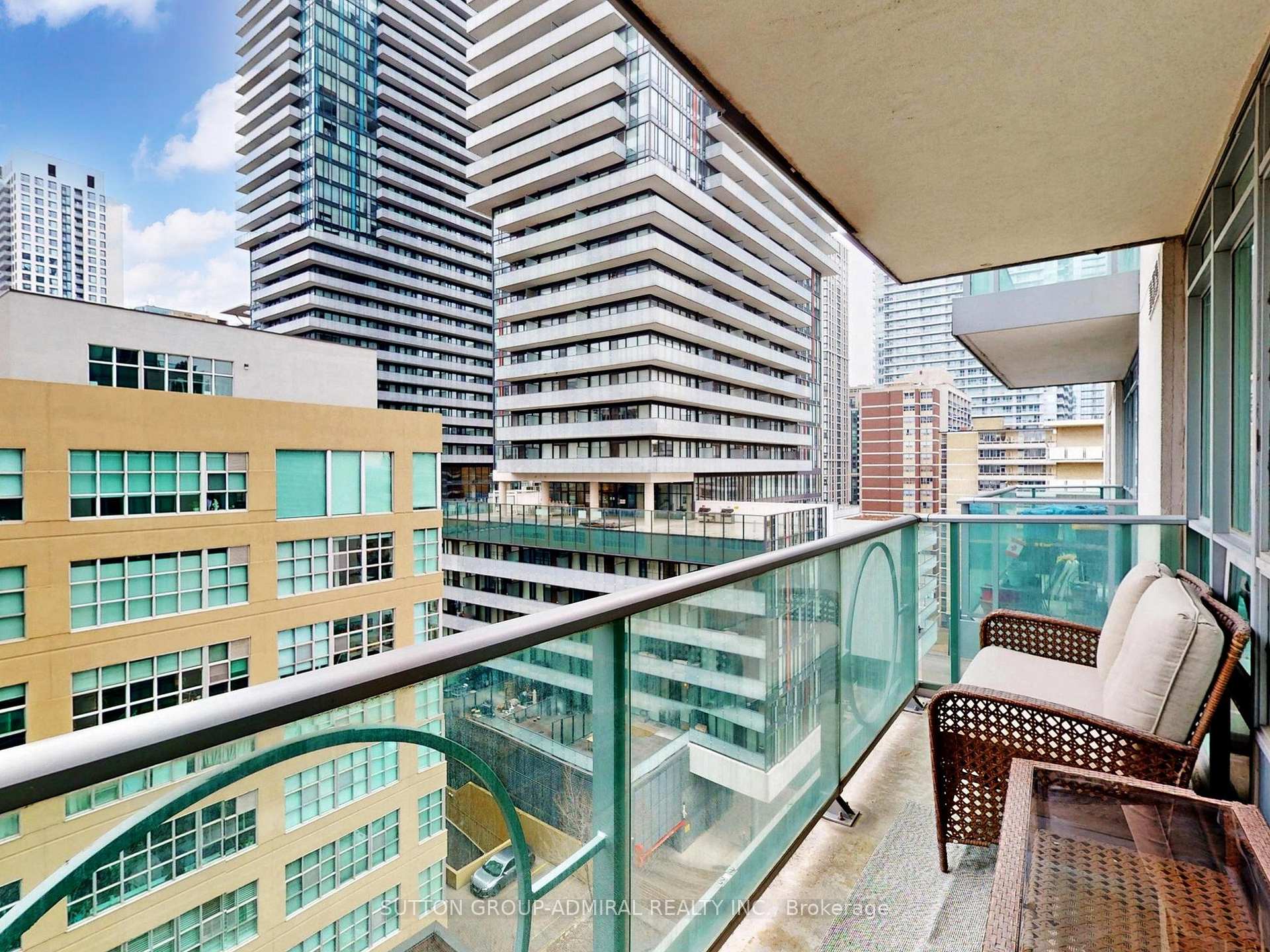 Photo 25 of Unit 1005, 212 Eglinton Avenue E, Toronto, Mount Pleasant East — HOMEH