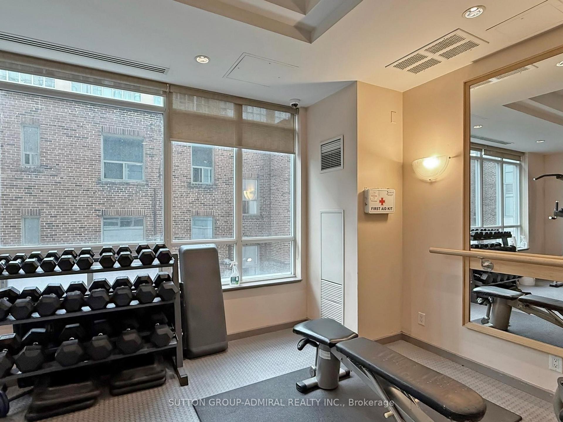 Photo 32 of Unit 1005, 212 Eglinton Avenue E, Toronto, Mount Pleasant East — HOMEH
